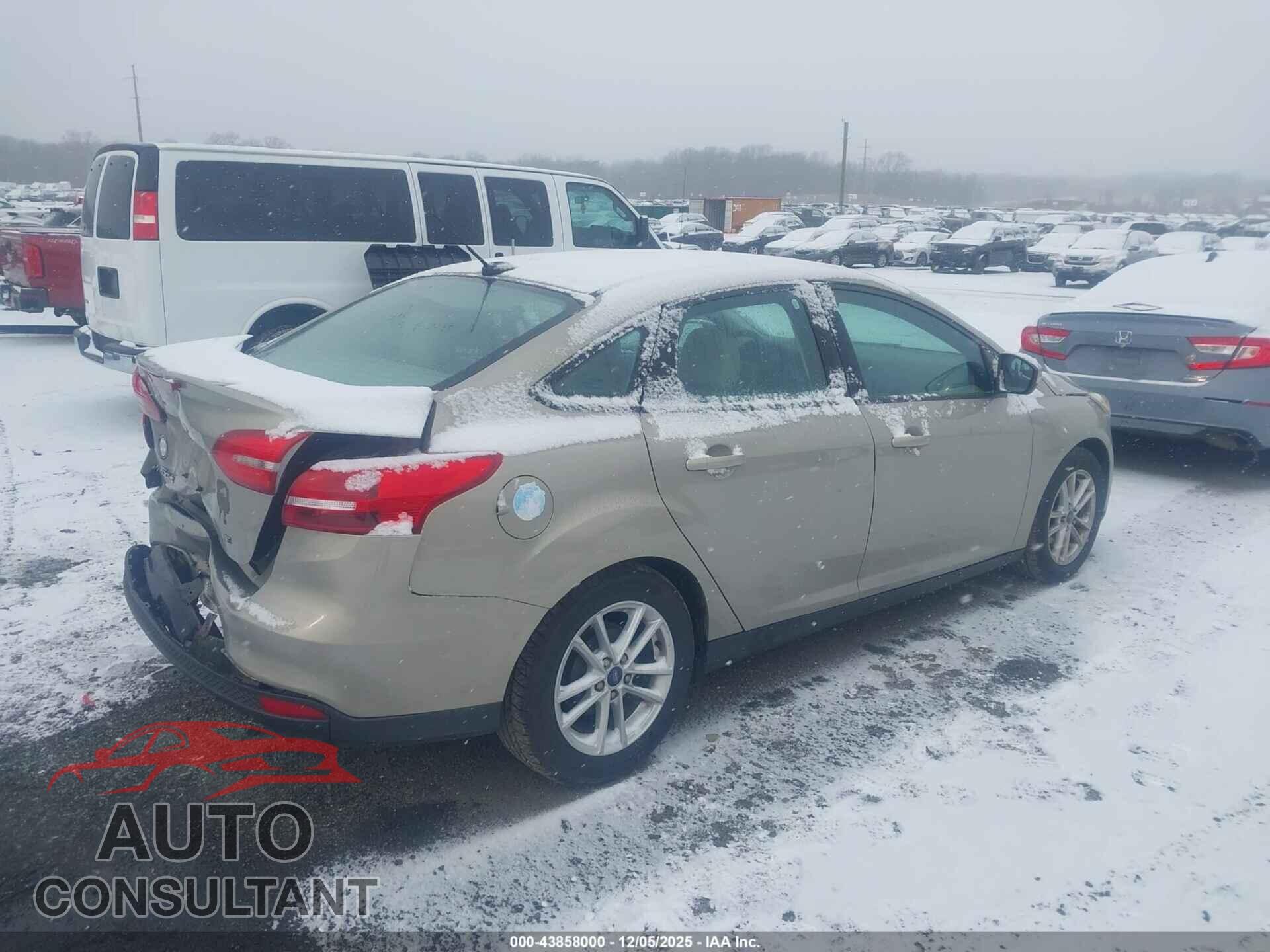 FORD FOCUS 2016 - 1FADP3F23GL354925
