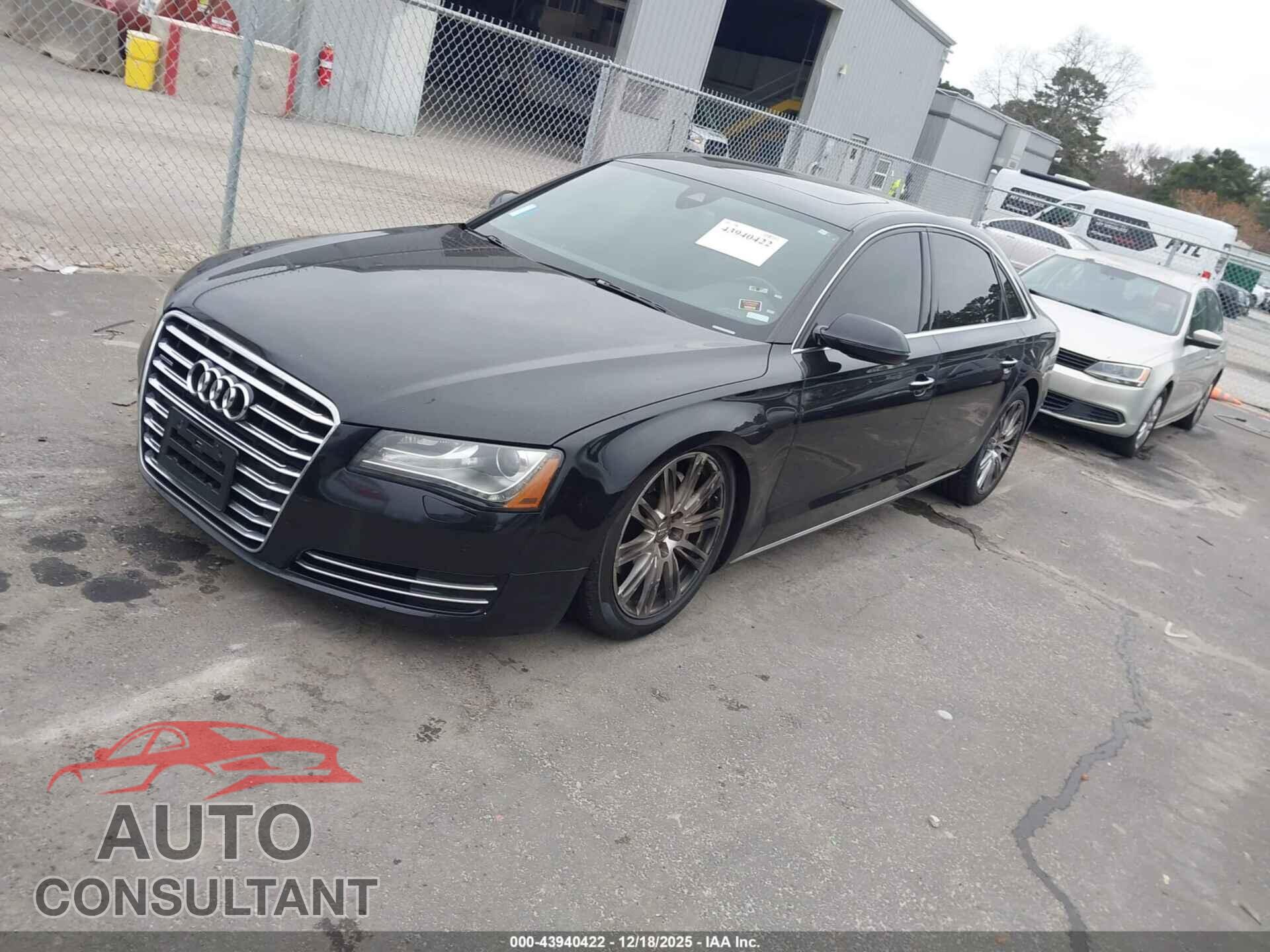AUDI A8 L 2013 - WAURGAFD0DN004722