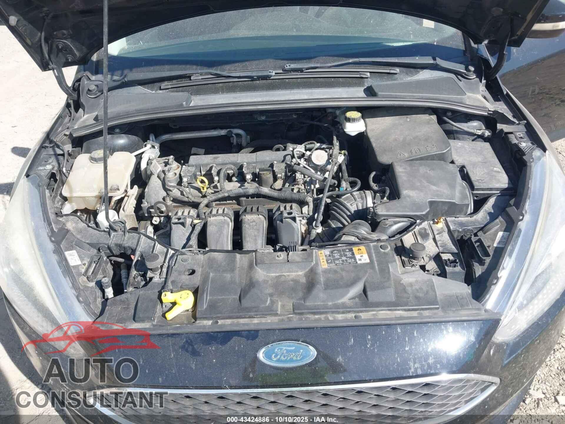 FORD FOCUS 2017 - 1FADP3F20HL318207