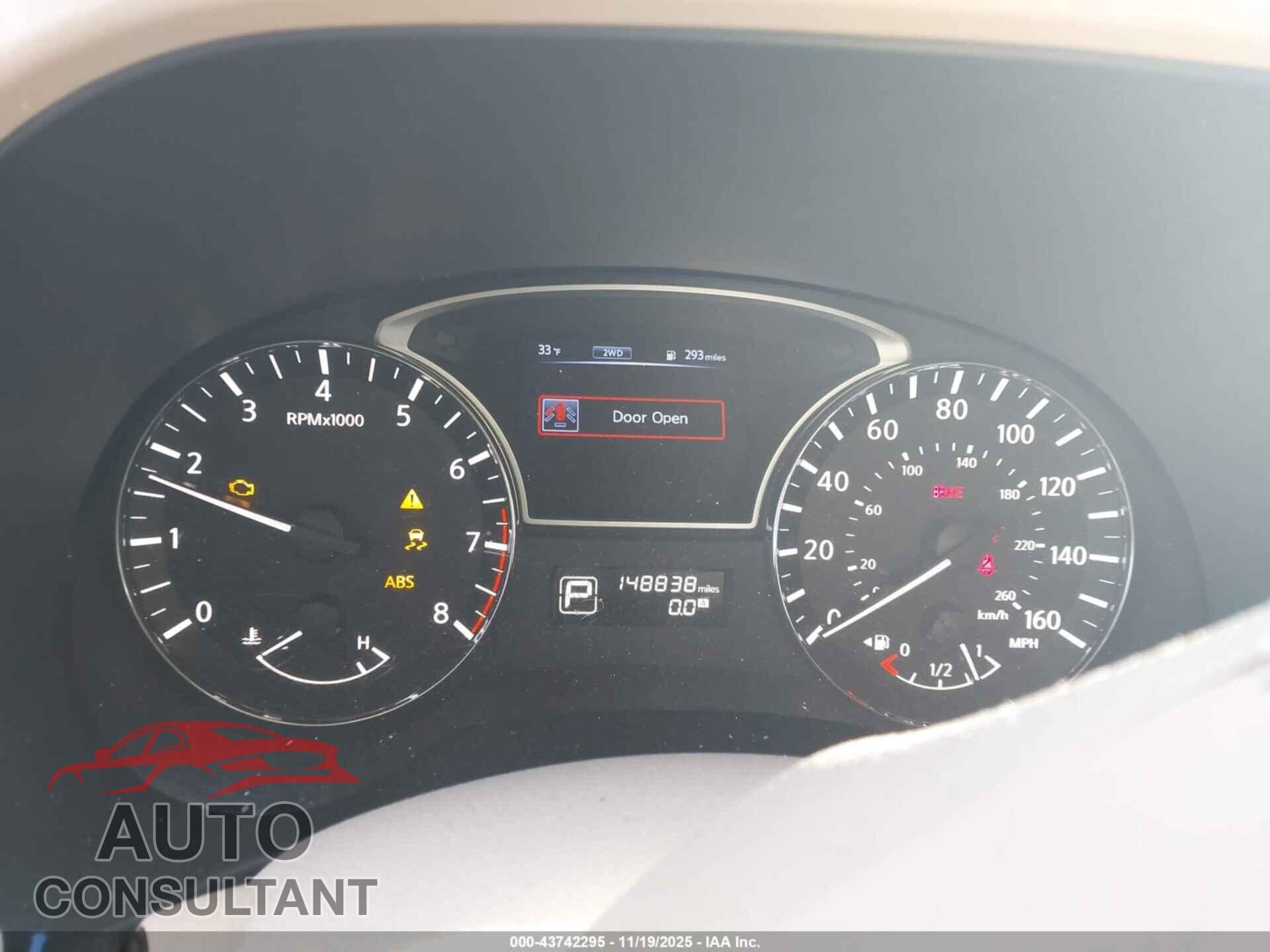 NISSAN PATHFINDER 2015 - 5N1AR2MM1FC626341