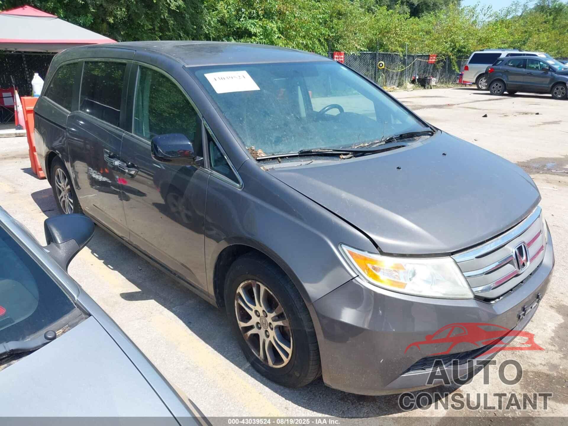 HONDA ODYSSEY 2013 - 5FNRL5H69DB060807
