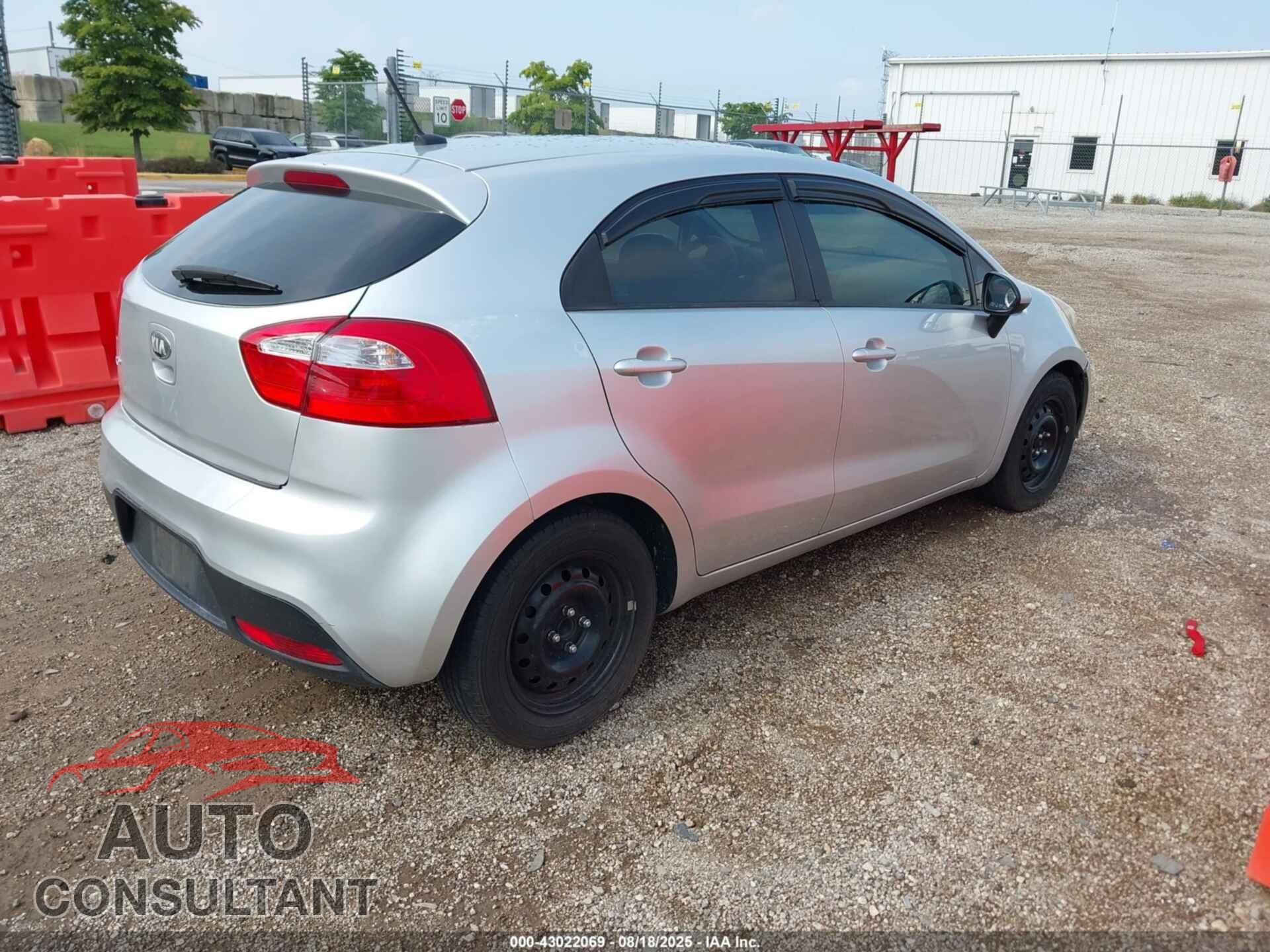 KIA RIO 2015 - KNADN5A32F6514962