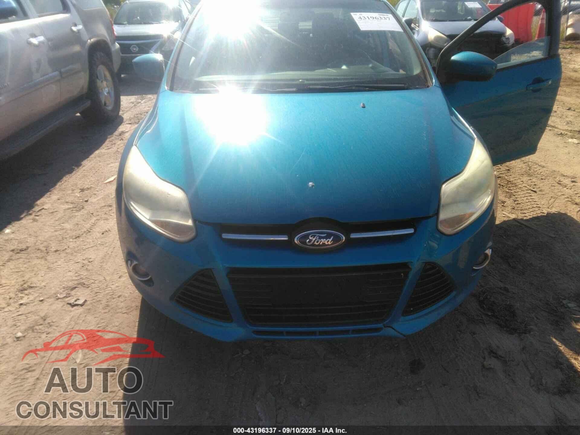 FORD FOCUS 2012 - 1FAHP3F28CL248756