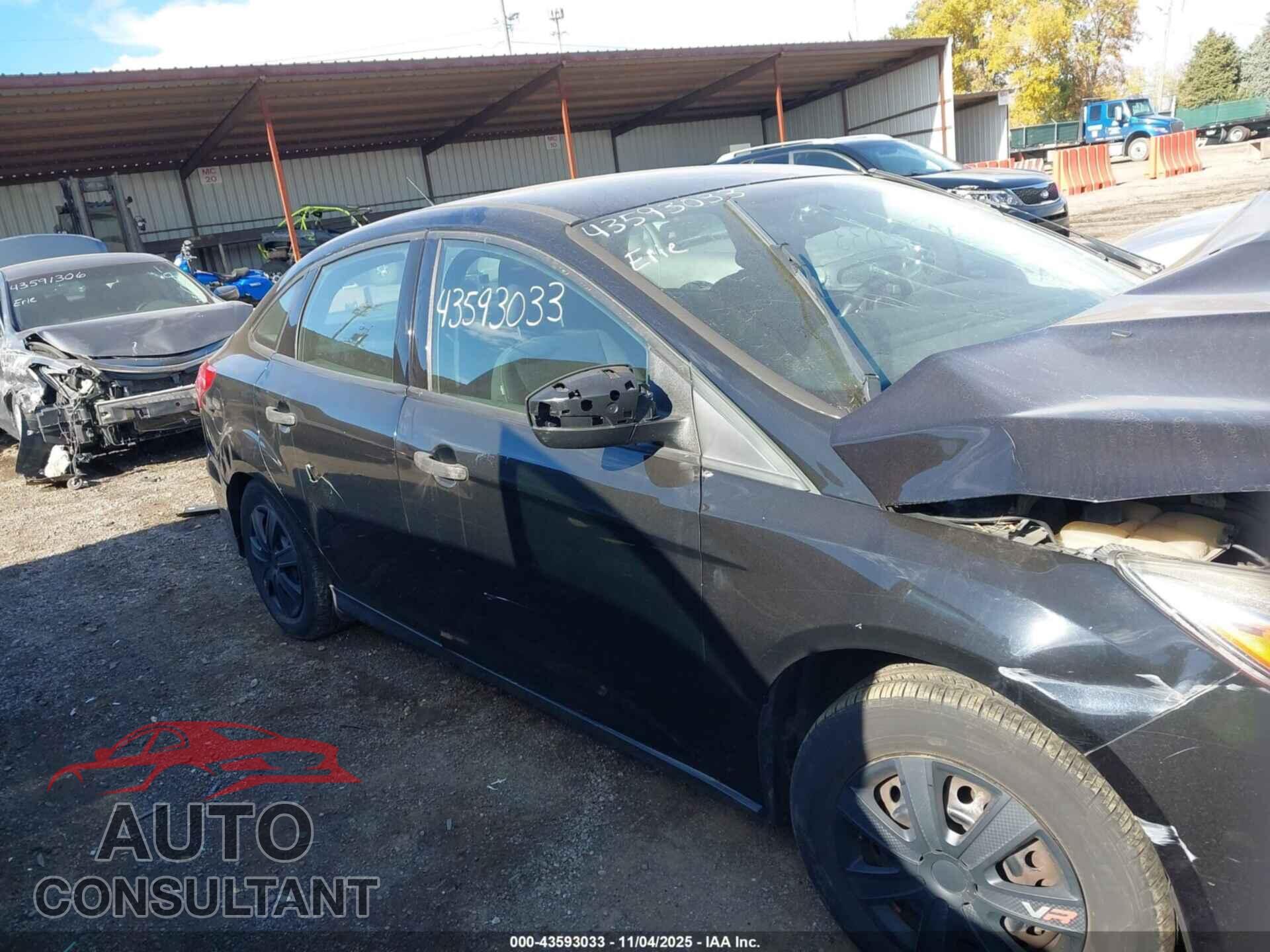 FORD FOCUS 2016 - 1FADP3E24GL211175