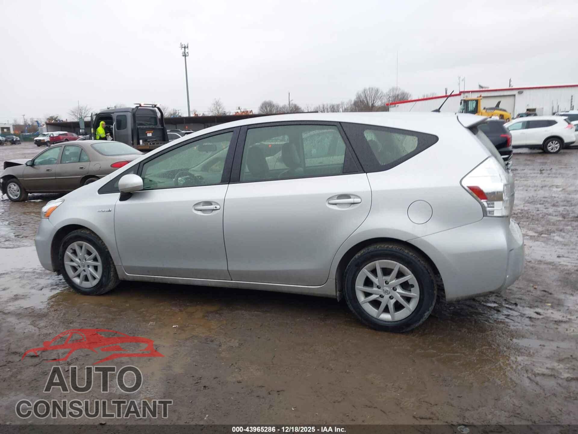 TOYOTA PRIUS V 2014 - JTDZN3EU4EJ007072