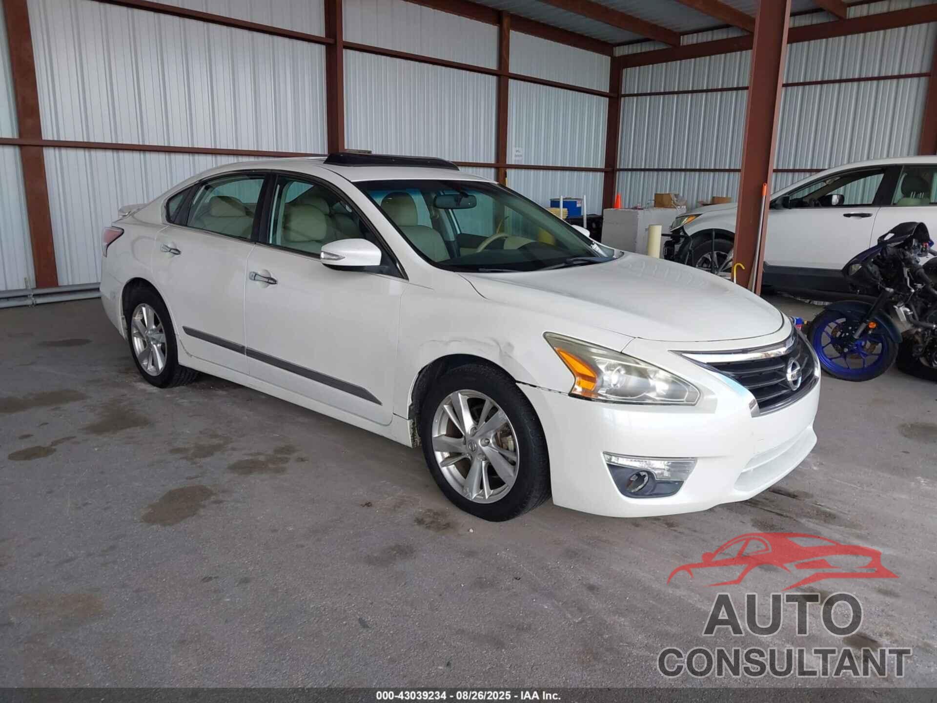 NISSAN ALTIMA 2015 - 1N4AL3AP0FC160790
