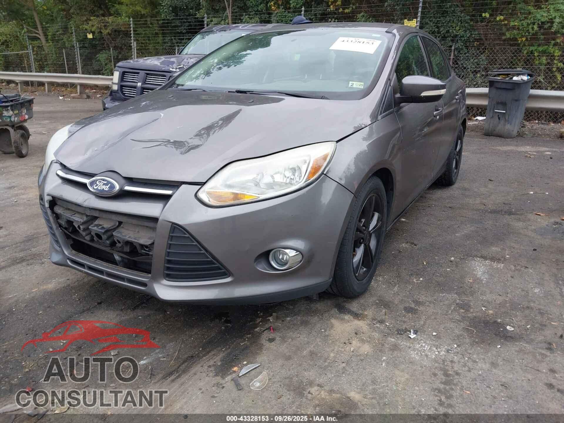 FORD FOCUS 2014 - 1FADP3F29EL338676