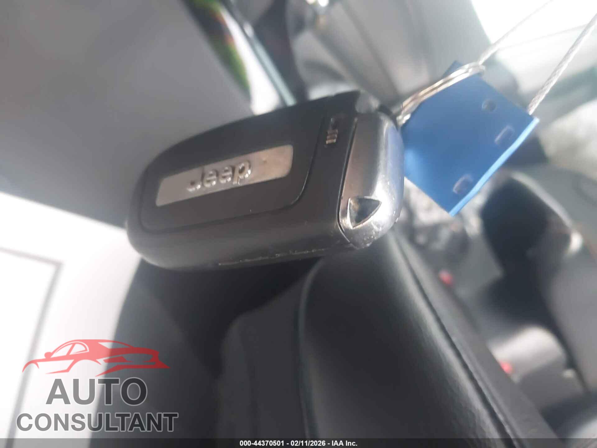 JEEP COMPASS 2020 - 3C4NJCCB2LT129155