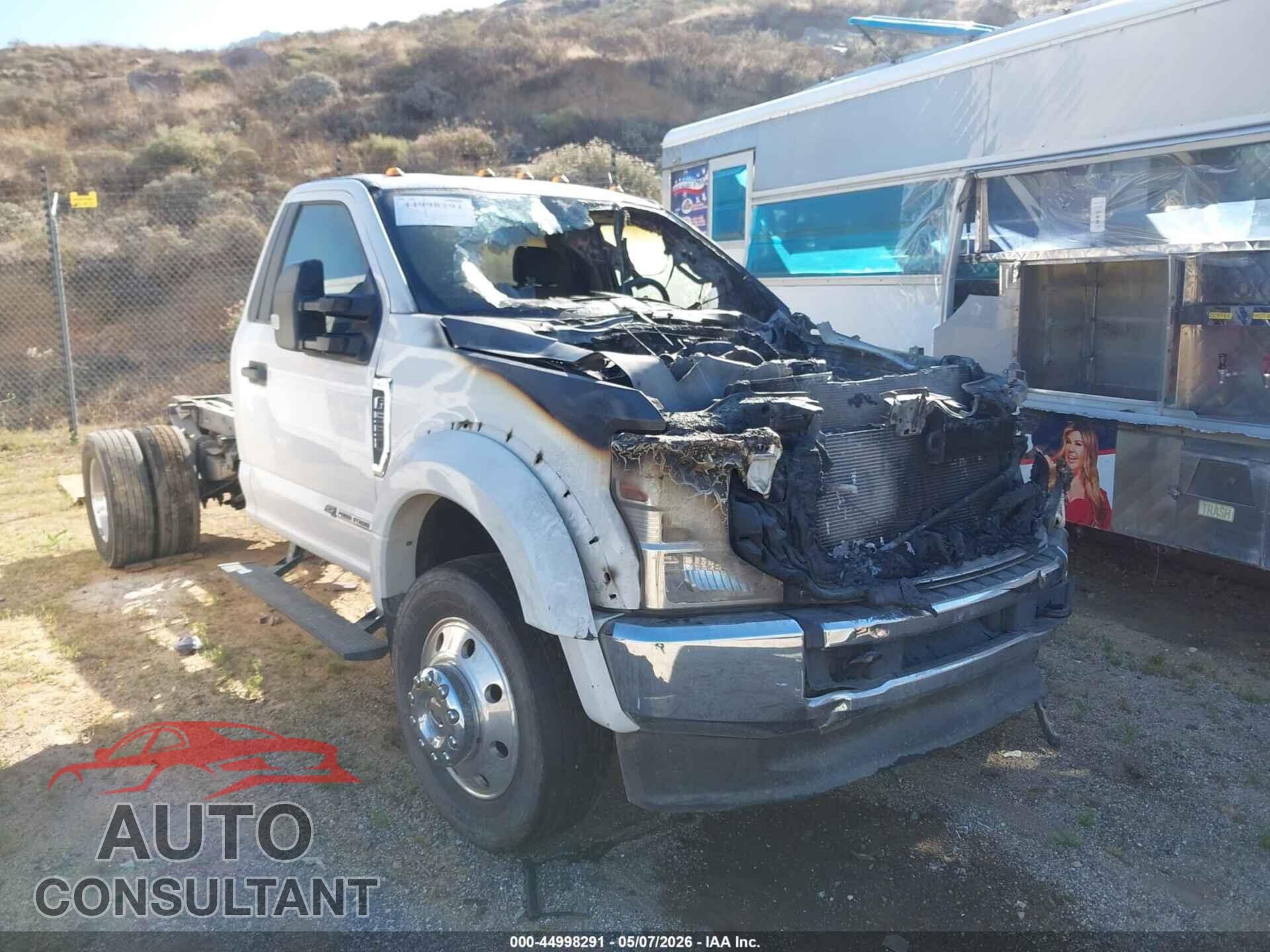 FORD F-550 CHASSIS 2020 - 1FDUF5GTXLDA00514
