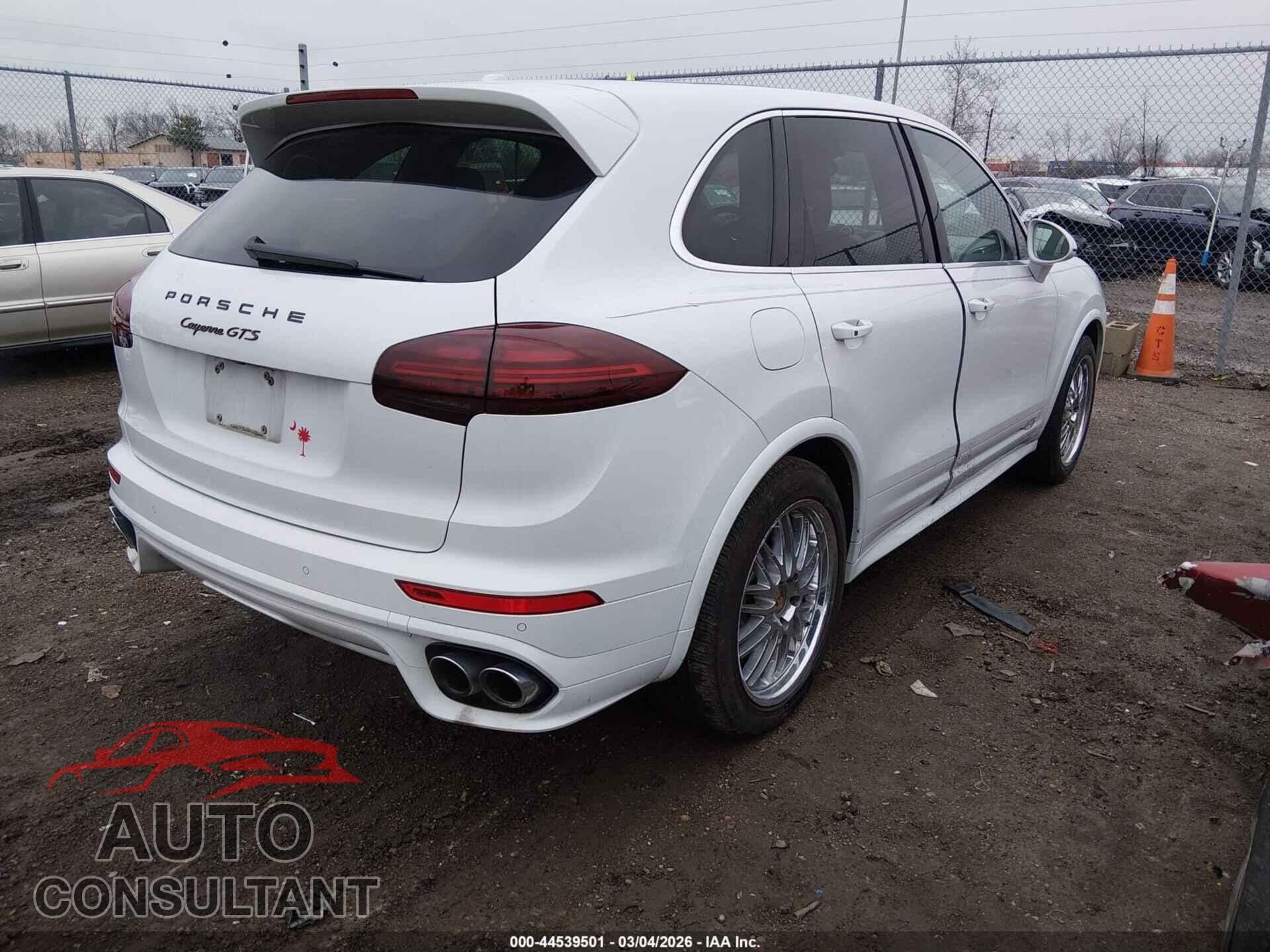 PORSCHE CAYENNE 2016 - WP1AD2A21GLA76645
