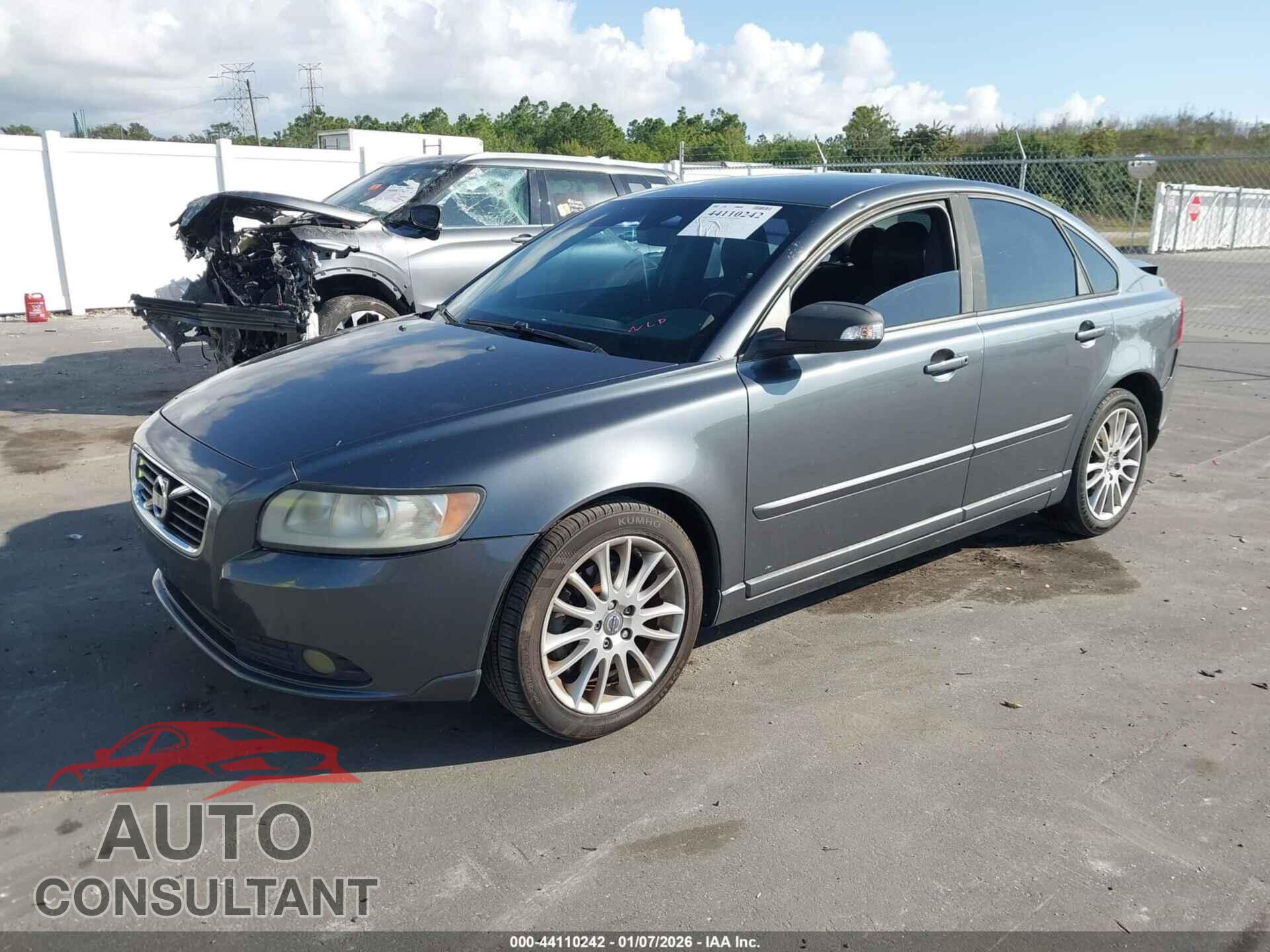 VOLVO S40 2011 - YV1672MS8B2547192