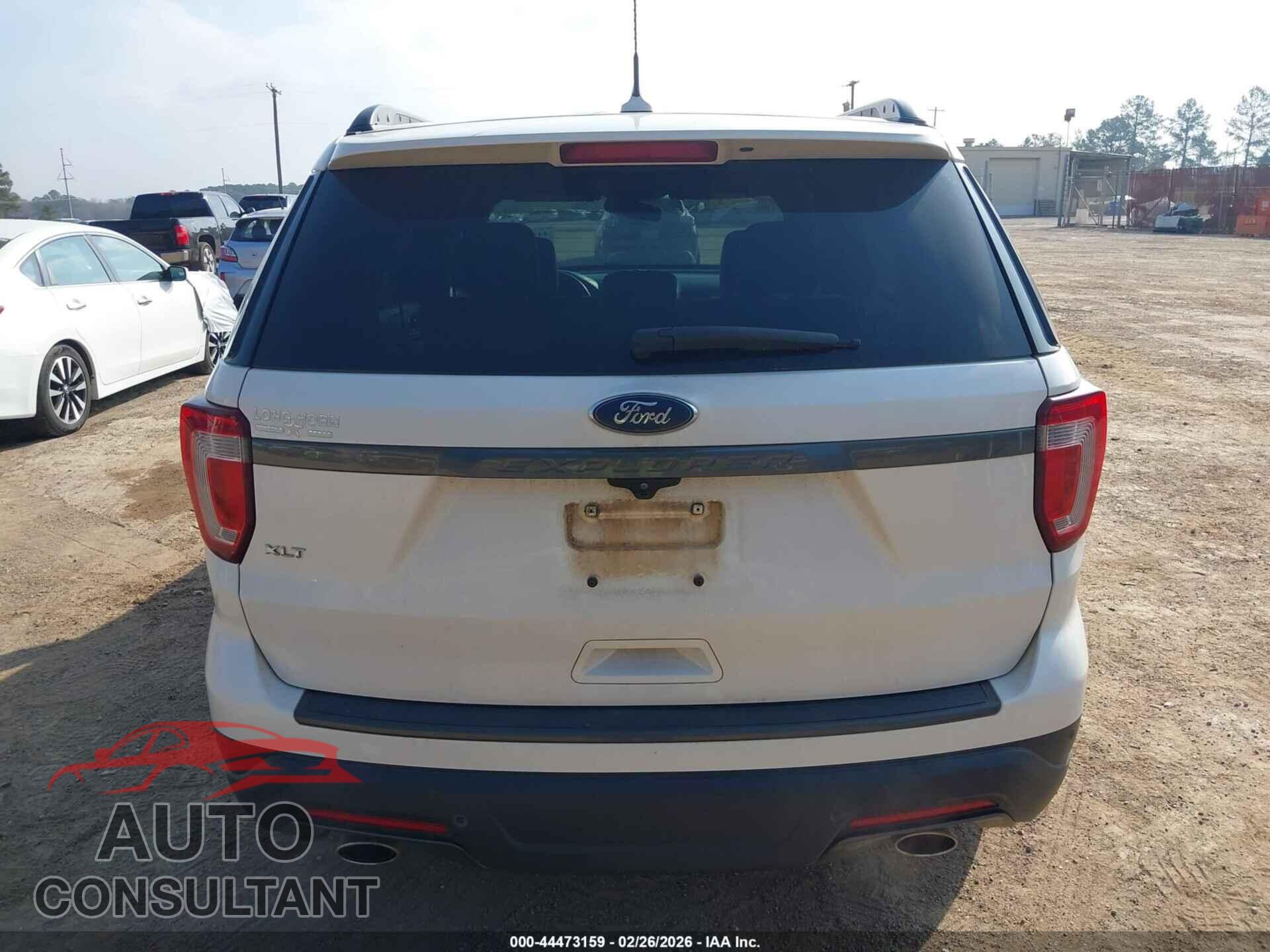 FORD EXPLORER 2018 - 1FM5K7D8XJGB78236