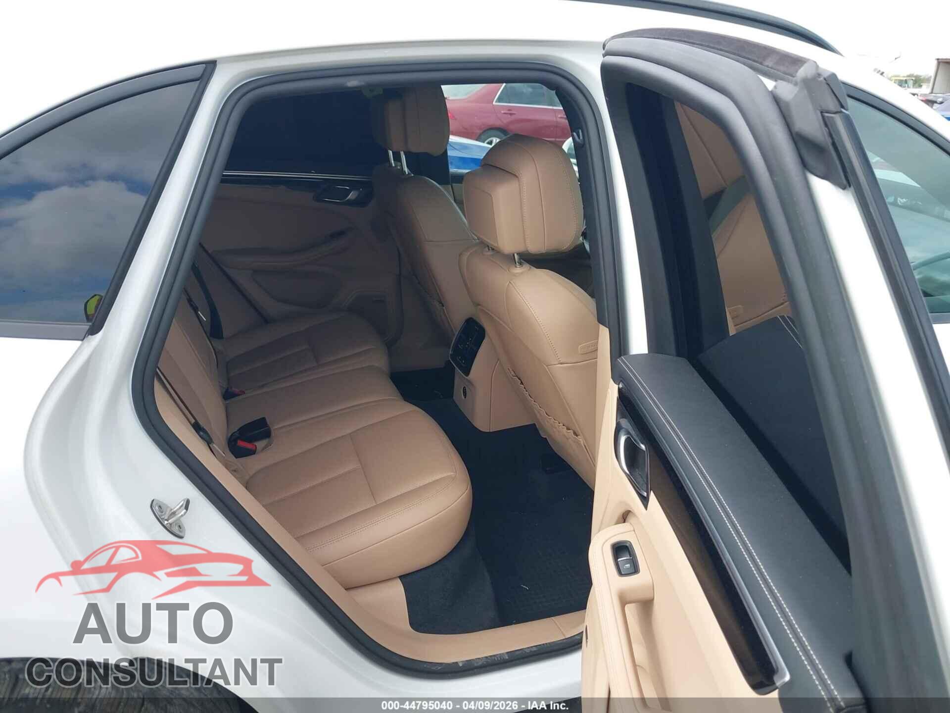 PORSCHE MACAN 2023 - WP1AA2A54PLB21841