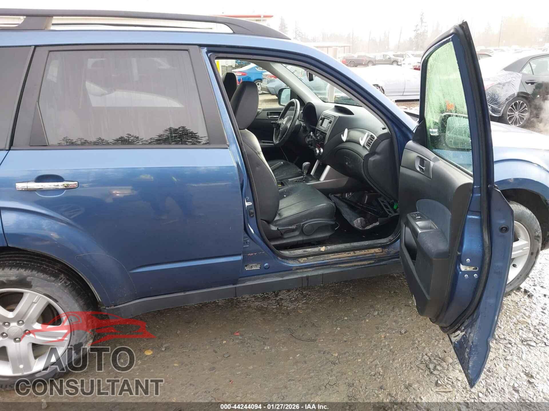 SUBARU FORESTER 2012 - JF2SHAEC2CH438634