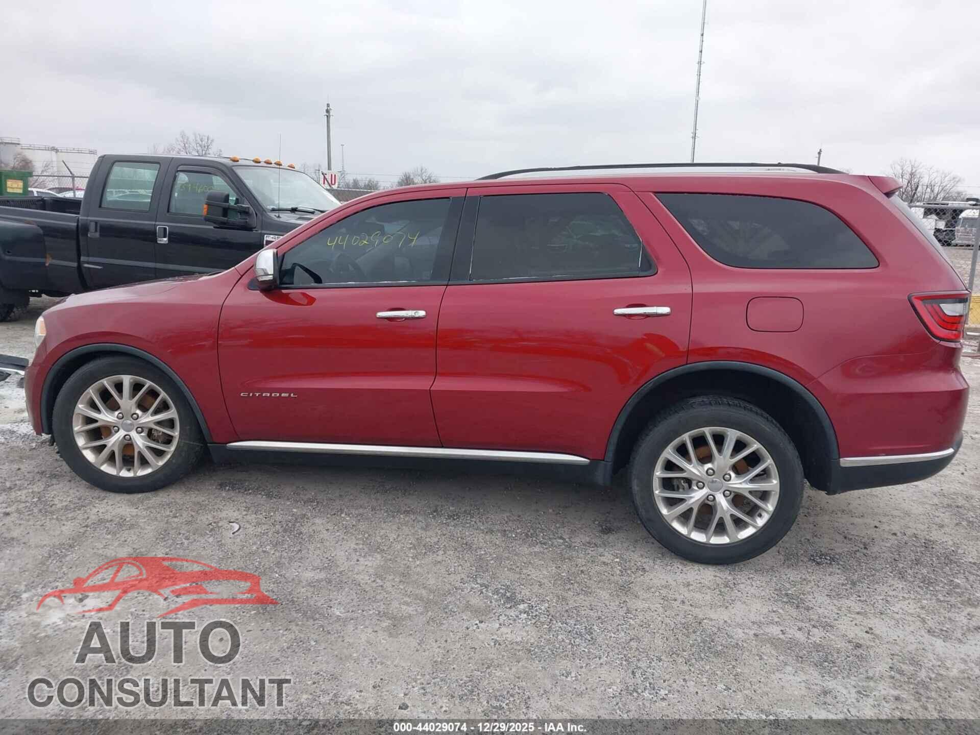 DODGE DURANGO 2015 - 1C4RDJEG7FC244856