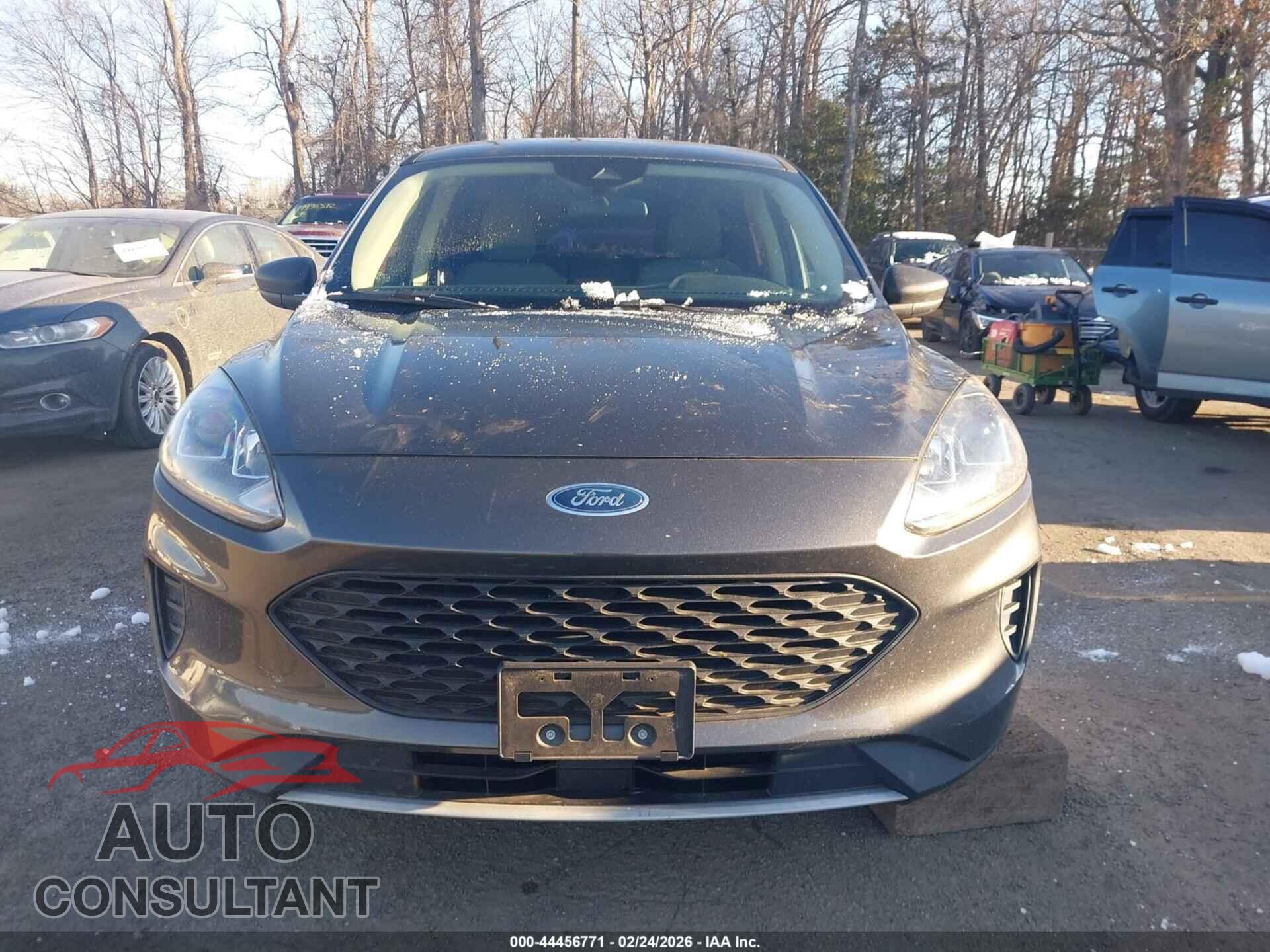 FORD ESCAPE 2020 - 1FMCU0F60LUA24935