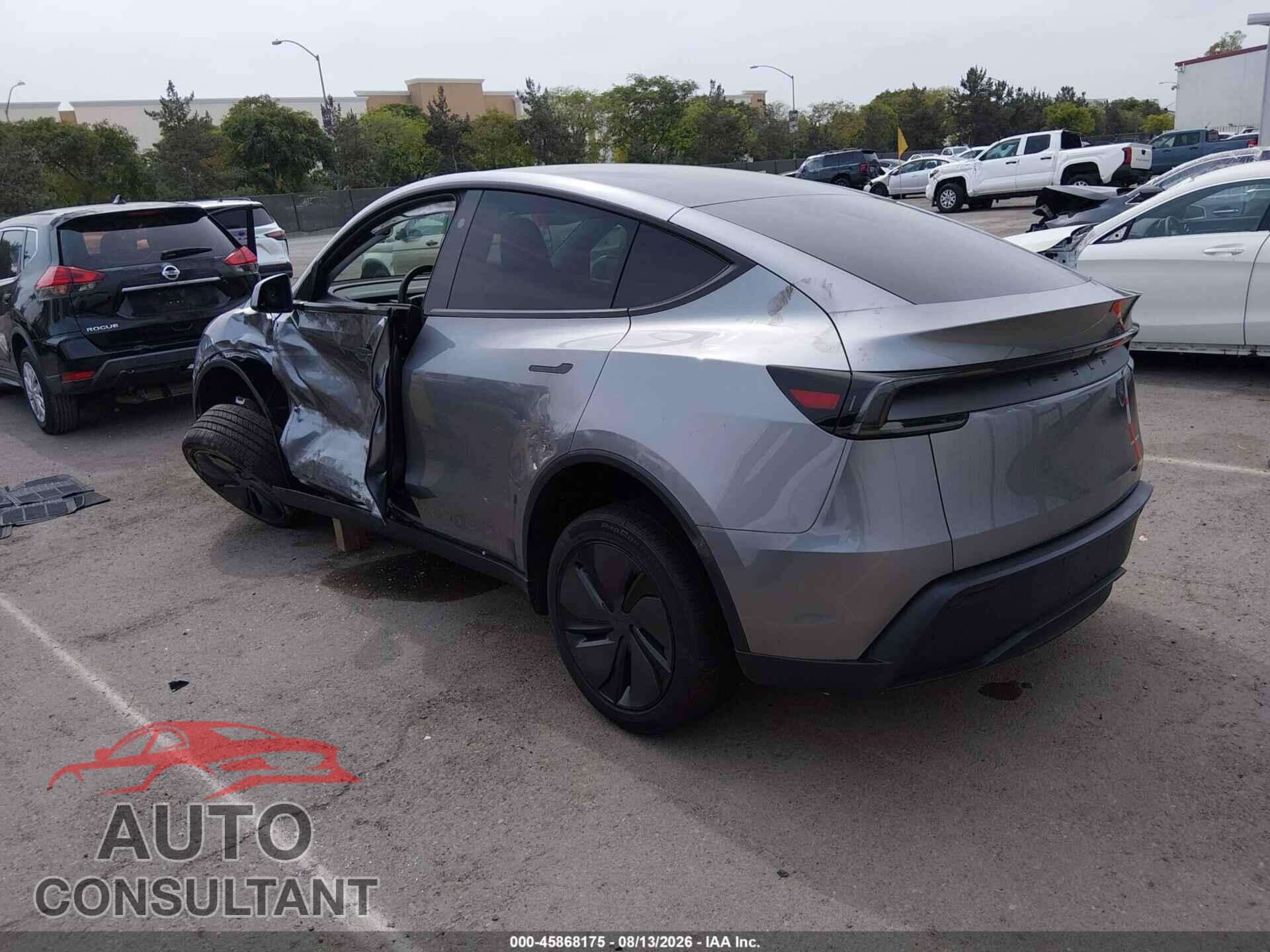 TESLA MODEL Y 2026 - 7SAYGDEE0TF450220