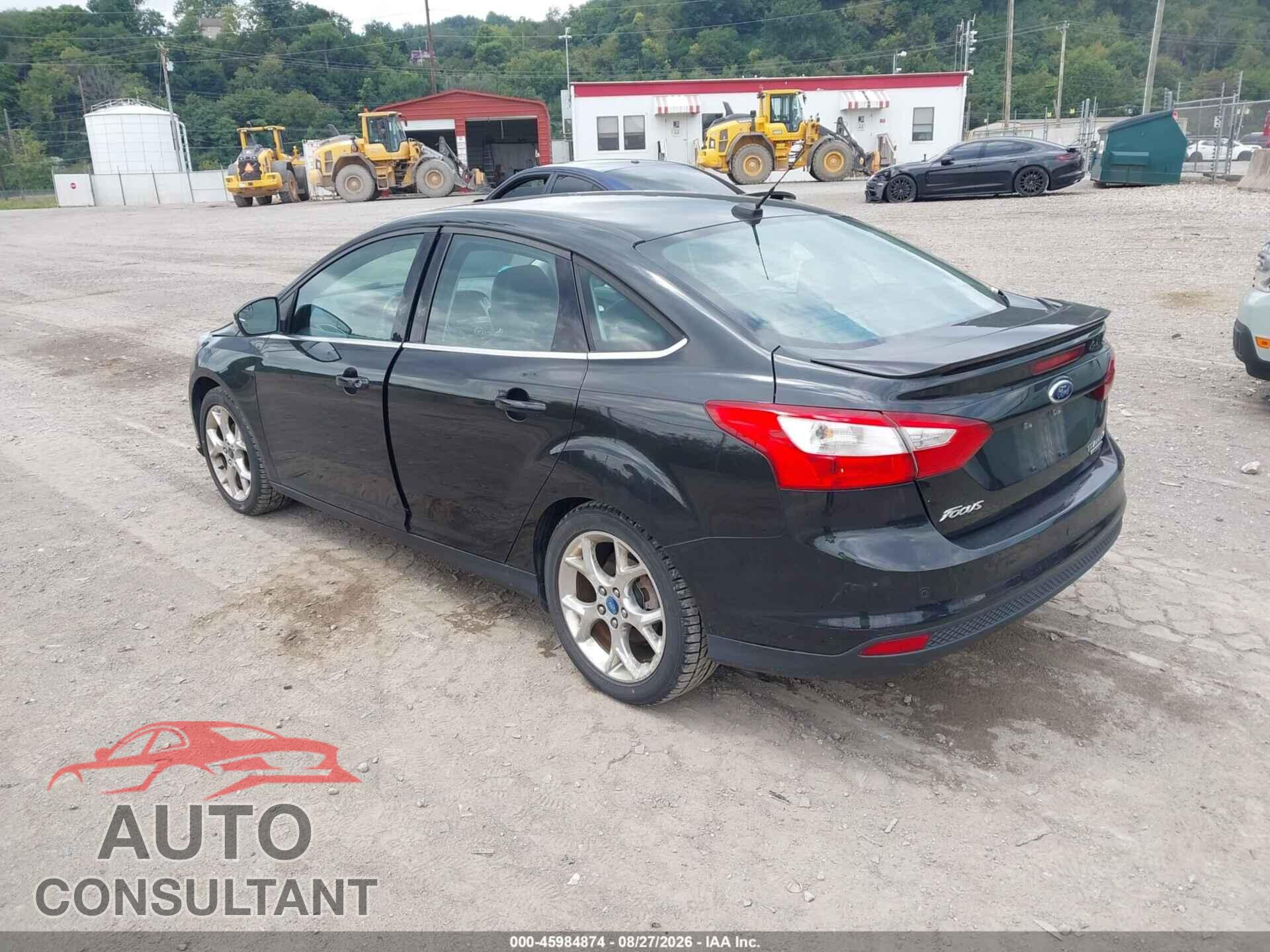 FORD FOCUS 2013 - 1FADP3J26DL121978