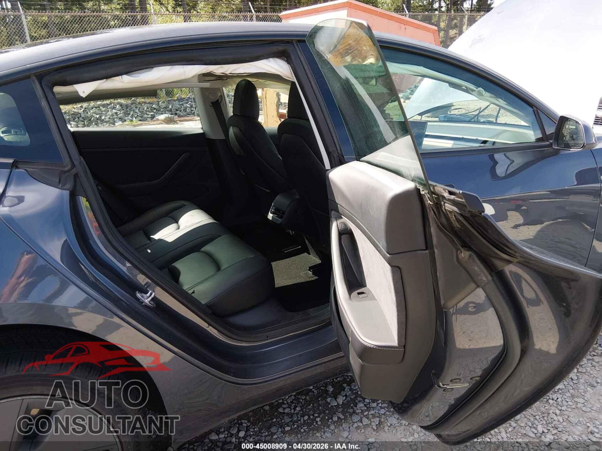 TESLA MODEL 3 2023 - 5YJ3E1EA5PF411377