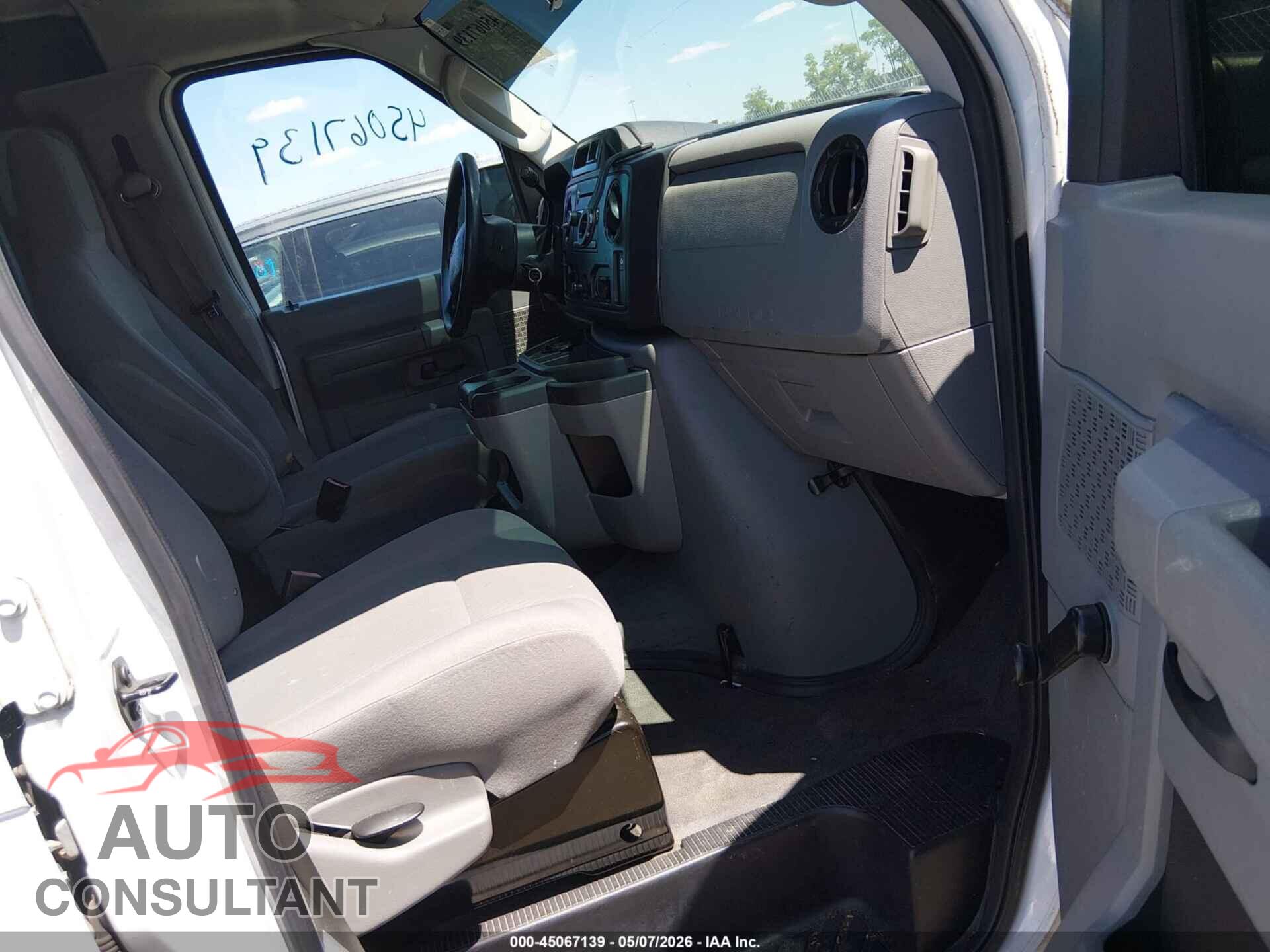 FORD E-150 2011 - 1FTNE1EW3BDB32918