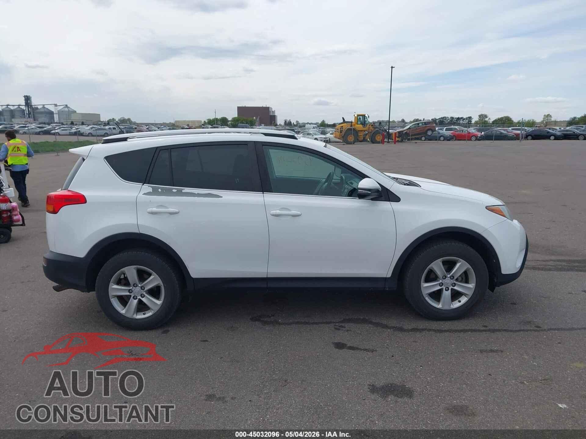 TOYOTA RAV4 2013 - 2T3RFREV5DW083473