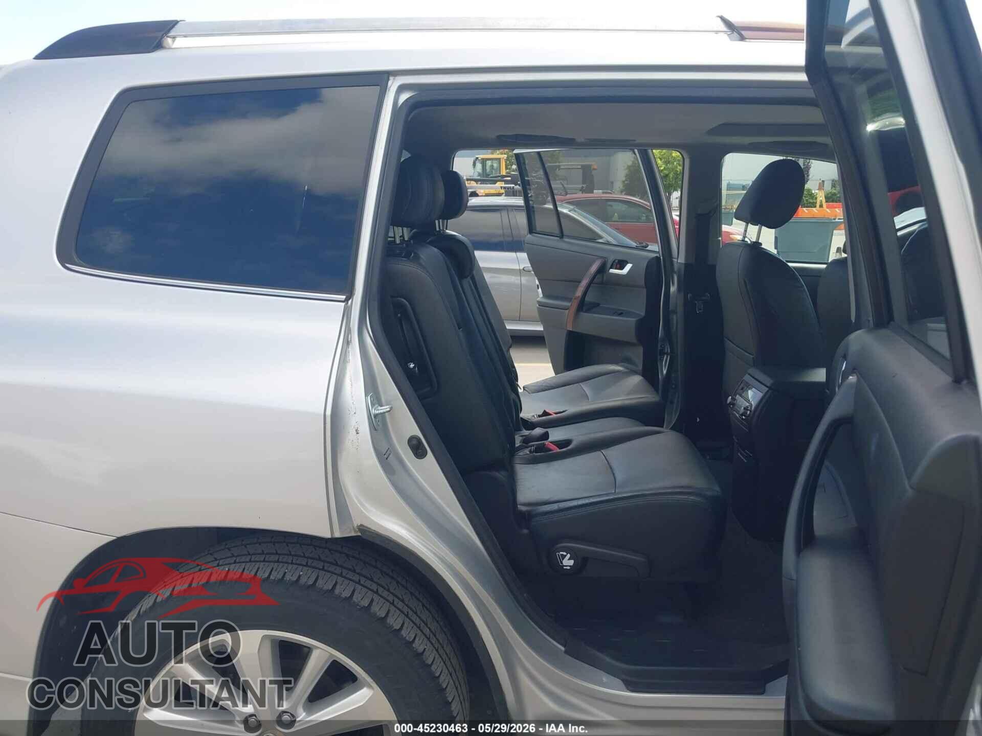 TOYOTA HIGHLANDER HYBRID 2011 - JTEDC3EH4B2003107