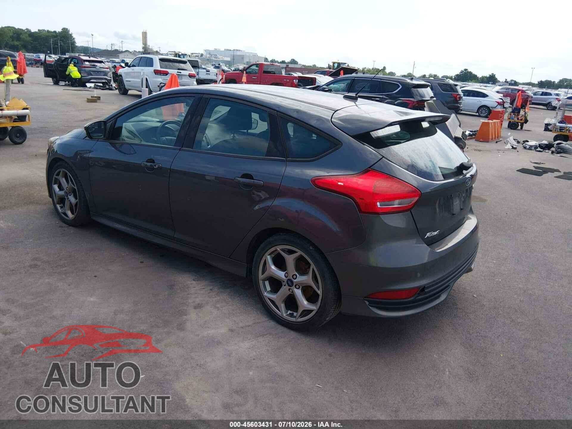 FORD FOCUS ST 2017 - 1FADP3L91HL306505