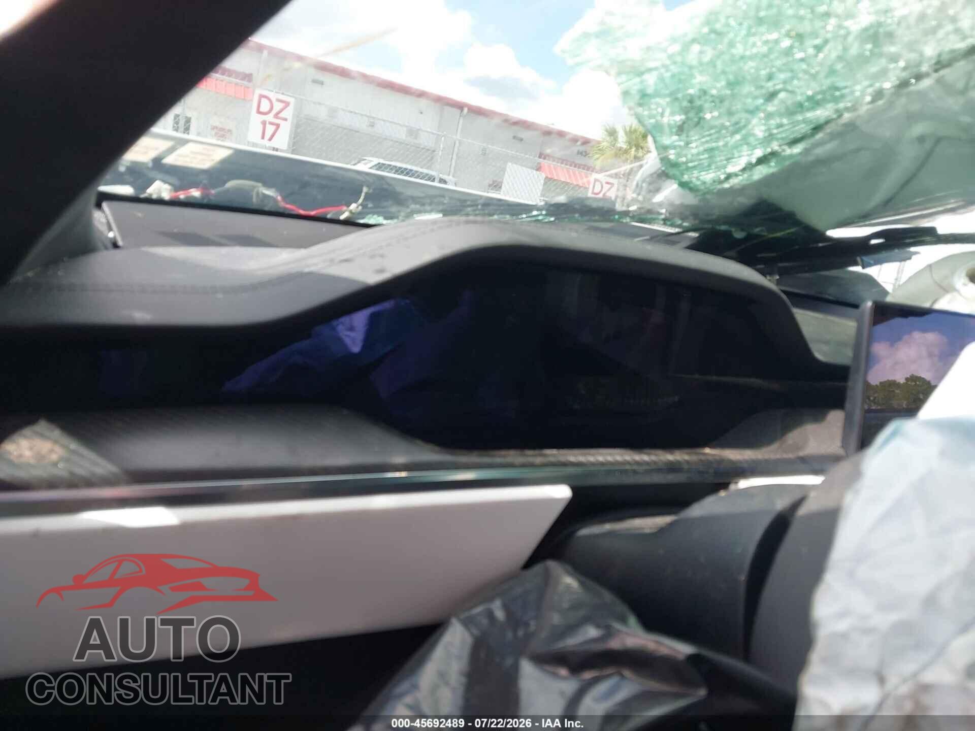 TESLA MODEL S 2026 - 5YJSA1E67TF563660