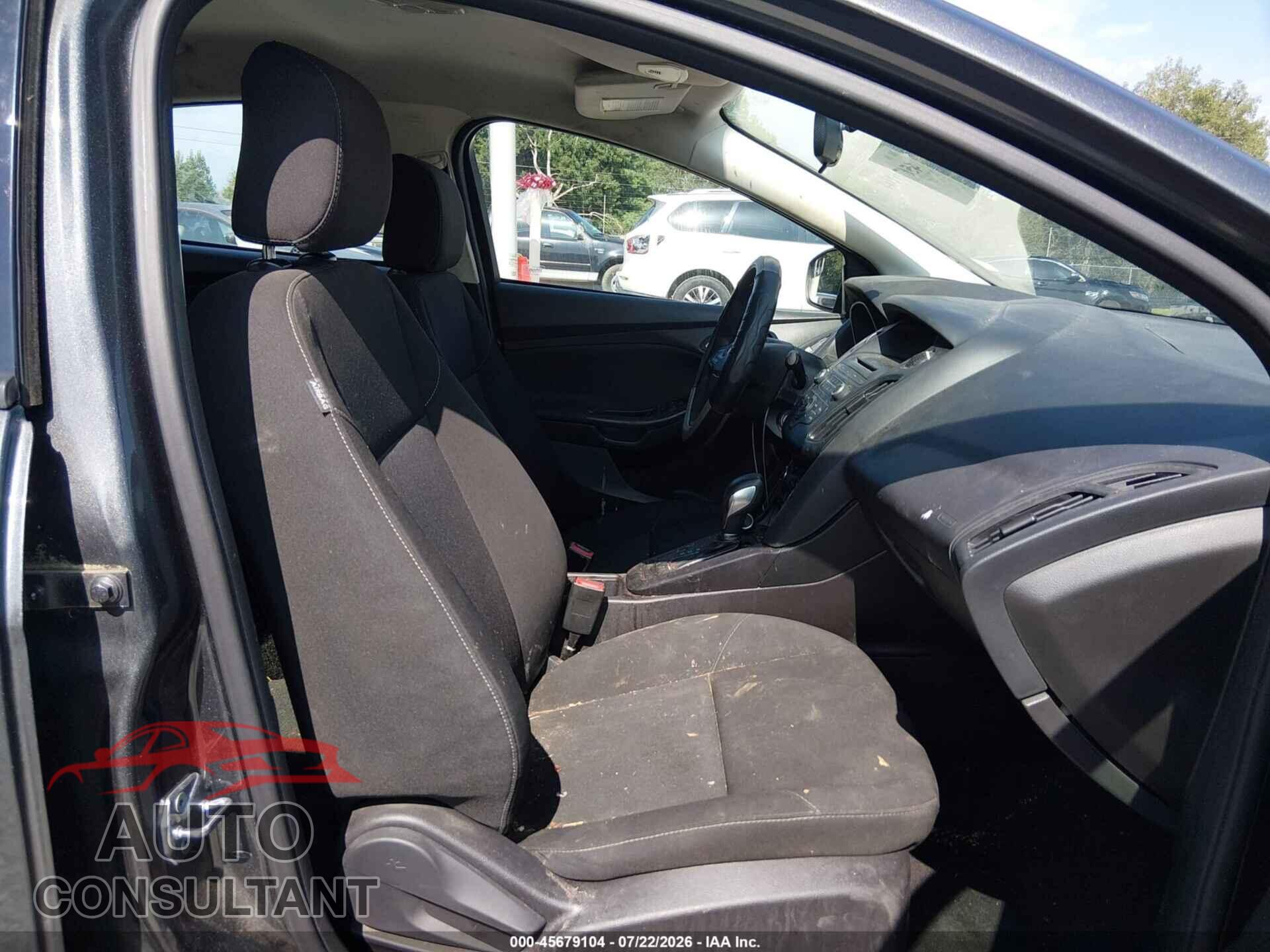 FORD FOCUS 2017 - 1FADP3FE1HL269500