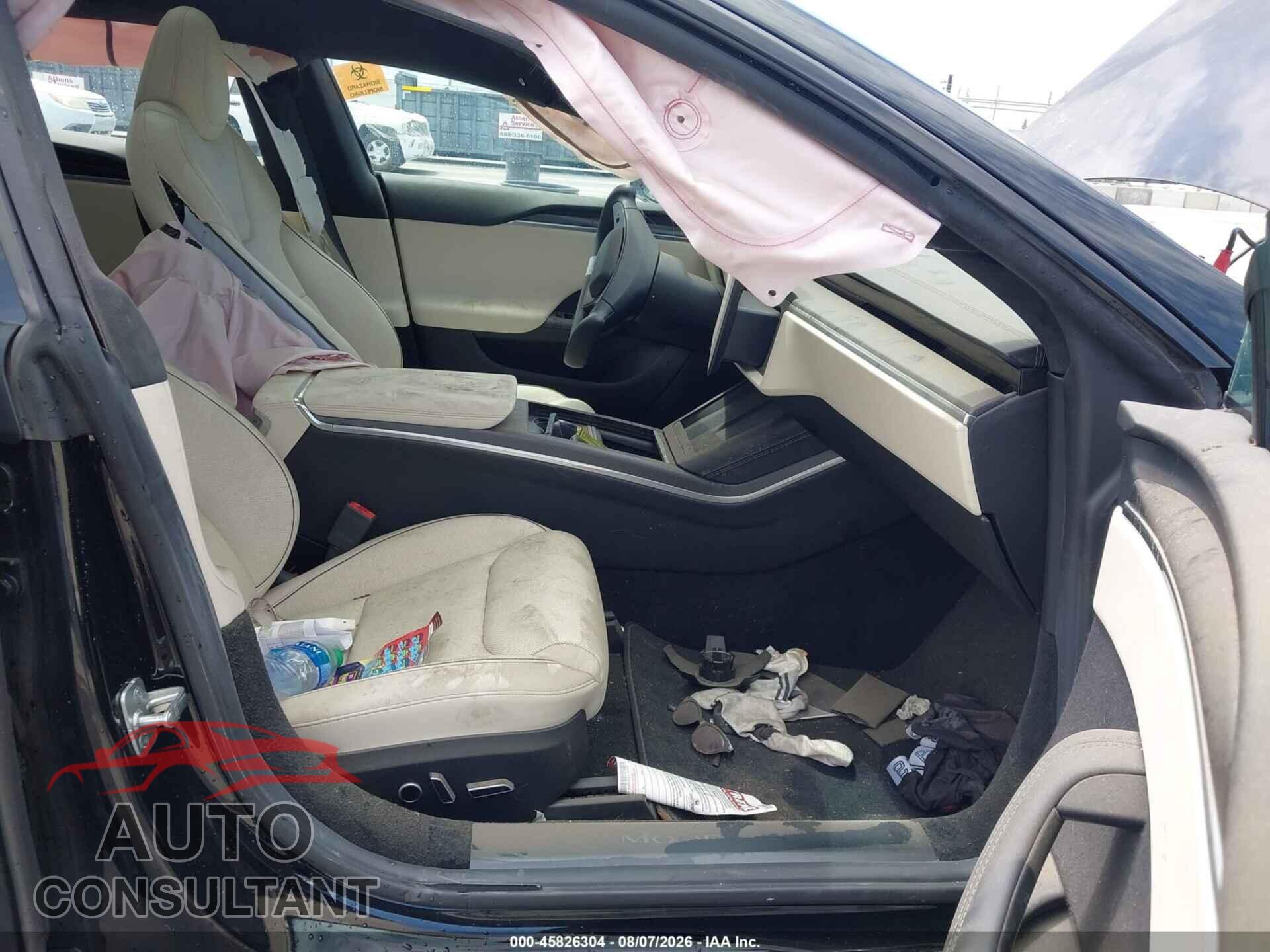 TESLA MODEL S 2023 - 5YJSA1E67PF512844
