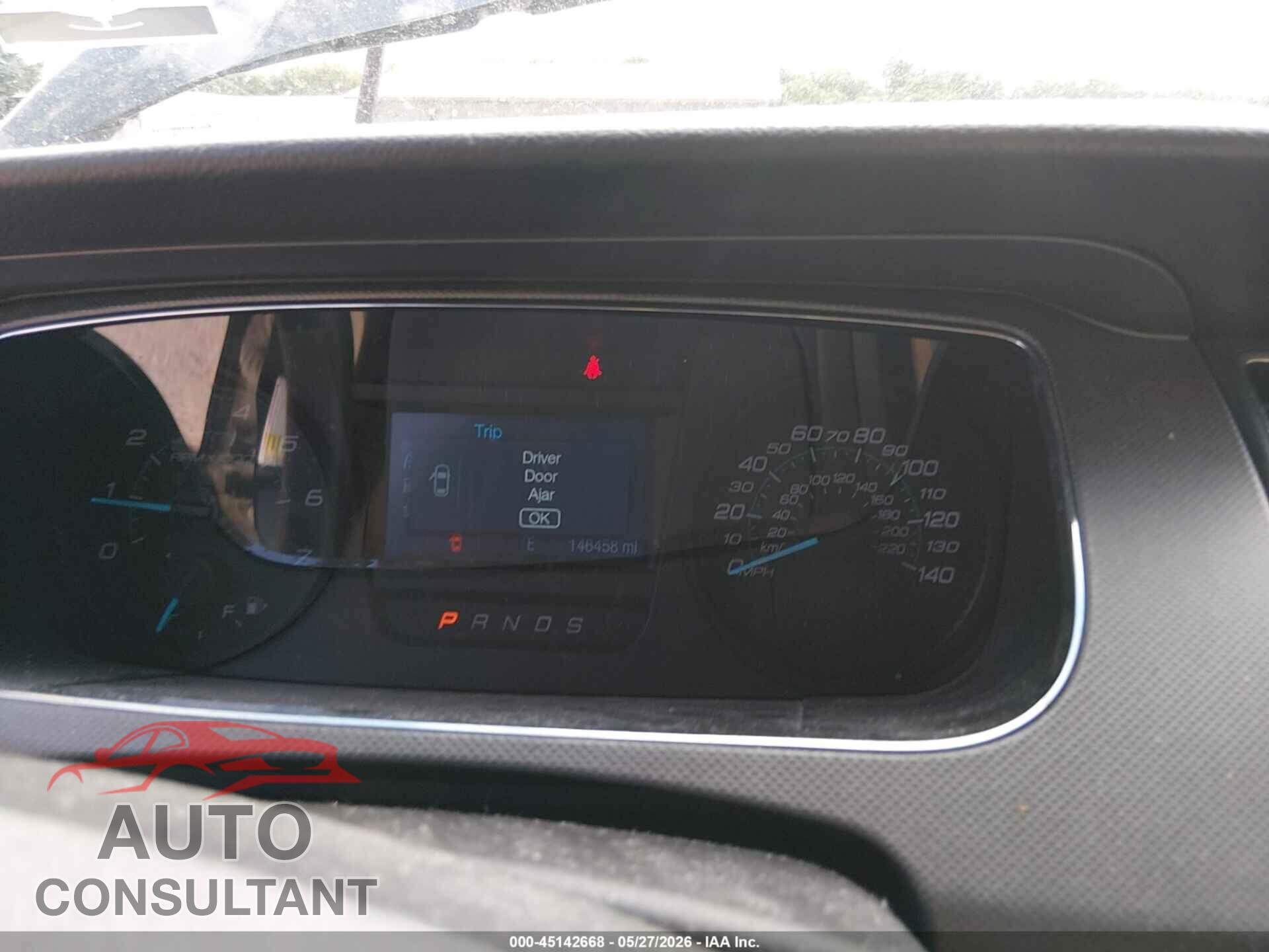 FORD TAURUS 2018 - 1FAHP2D86JG115422