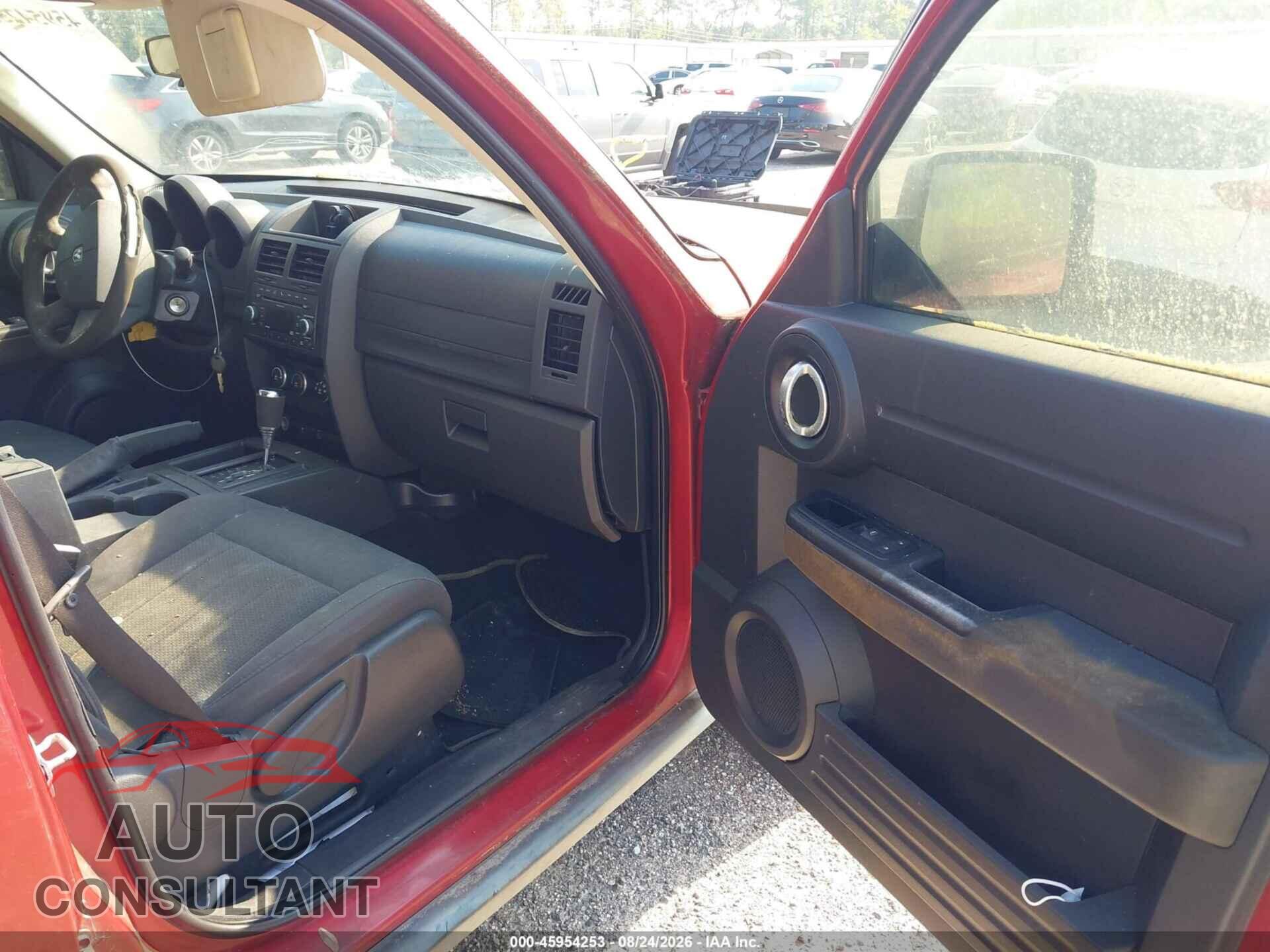 DODGE NITRO 2011 - 1D4PT2GKXBW535512