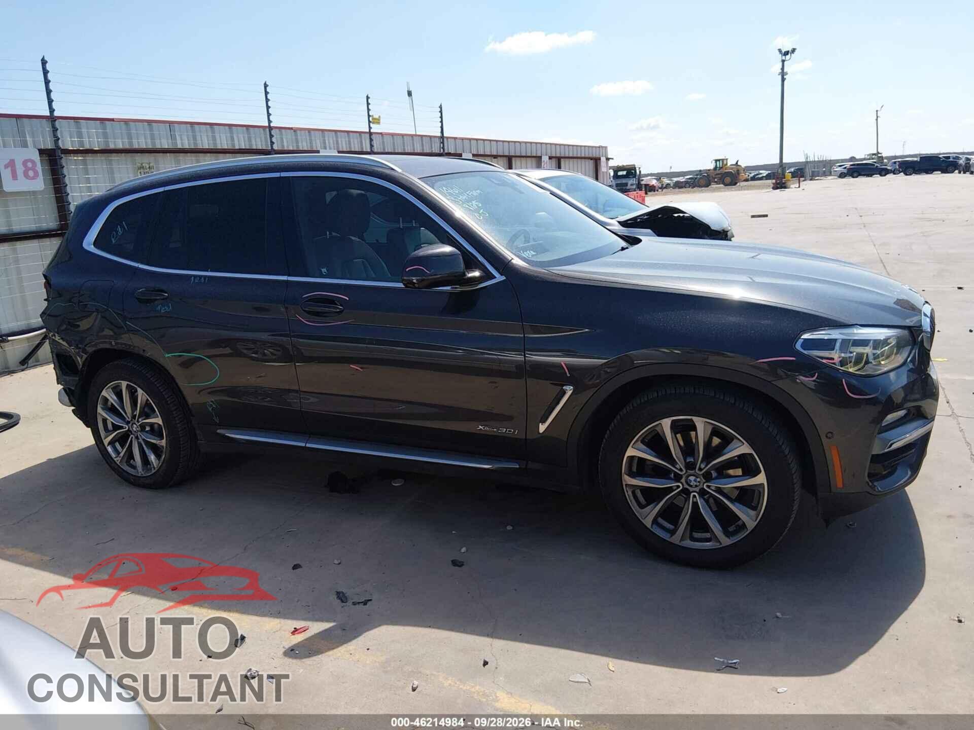 BMW X3 2018 - 5UXTR9C57JLC79110