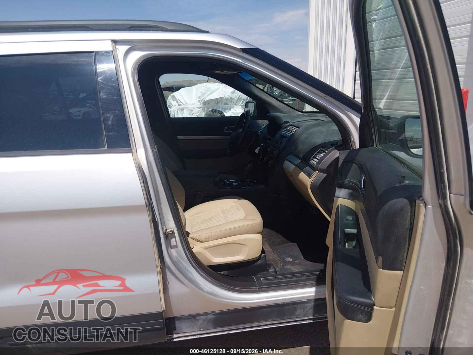 FORD EXPLORER 2017 - 1FM5K8B8XHGD22953
