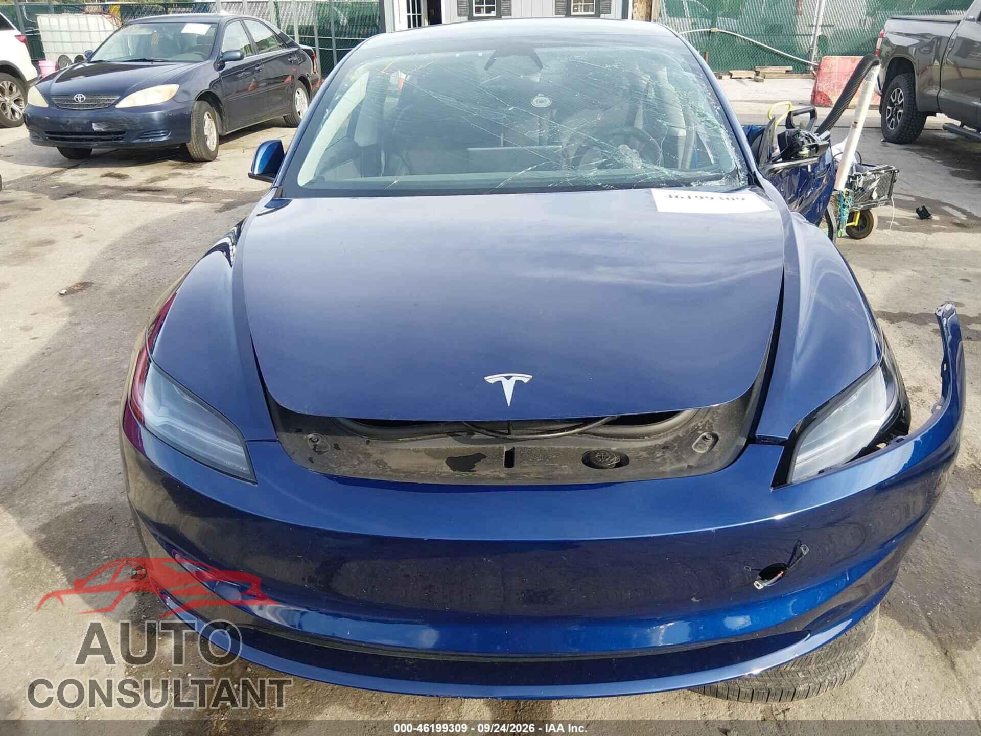 TESLA MODEL 3 2025 - 5YJ3E1EA3SF061840