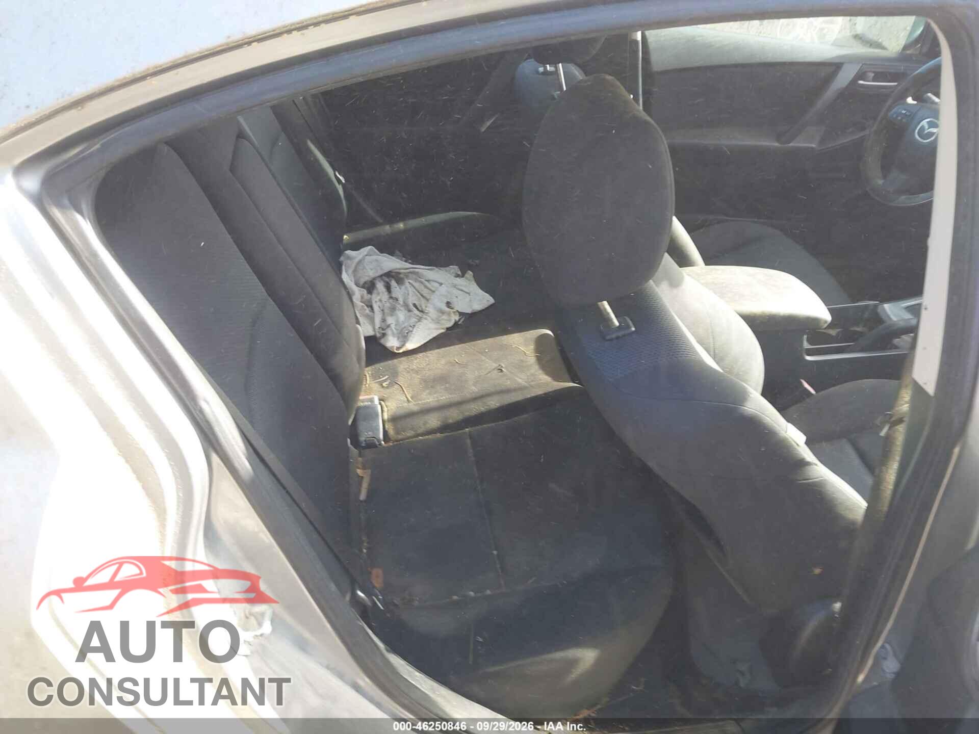 MAZDA MAZDA3 2011 - JM1BL1VF3B1361223