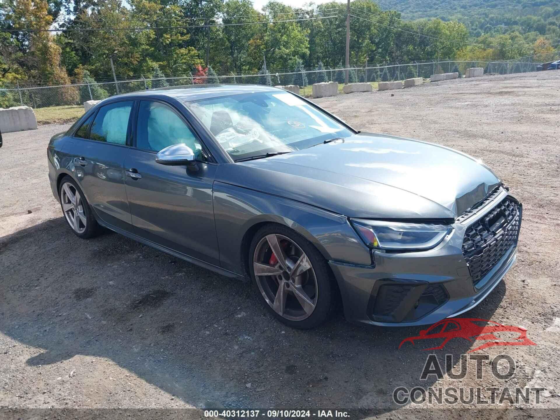 AUDI S4 2022 - WAUB4AF44NA047141