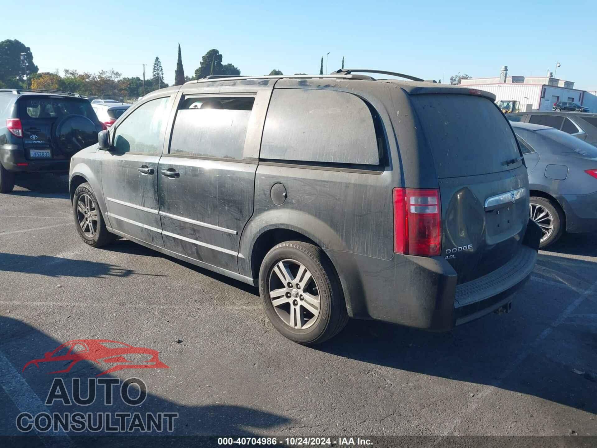 DODGE GRAND CARAVAN 2010 - 2D4RN6DX5AR477892