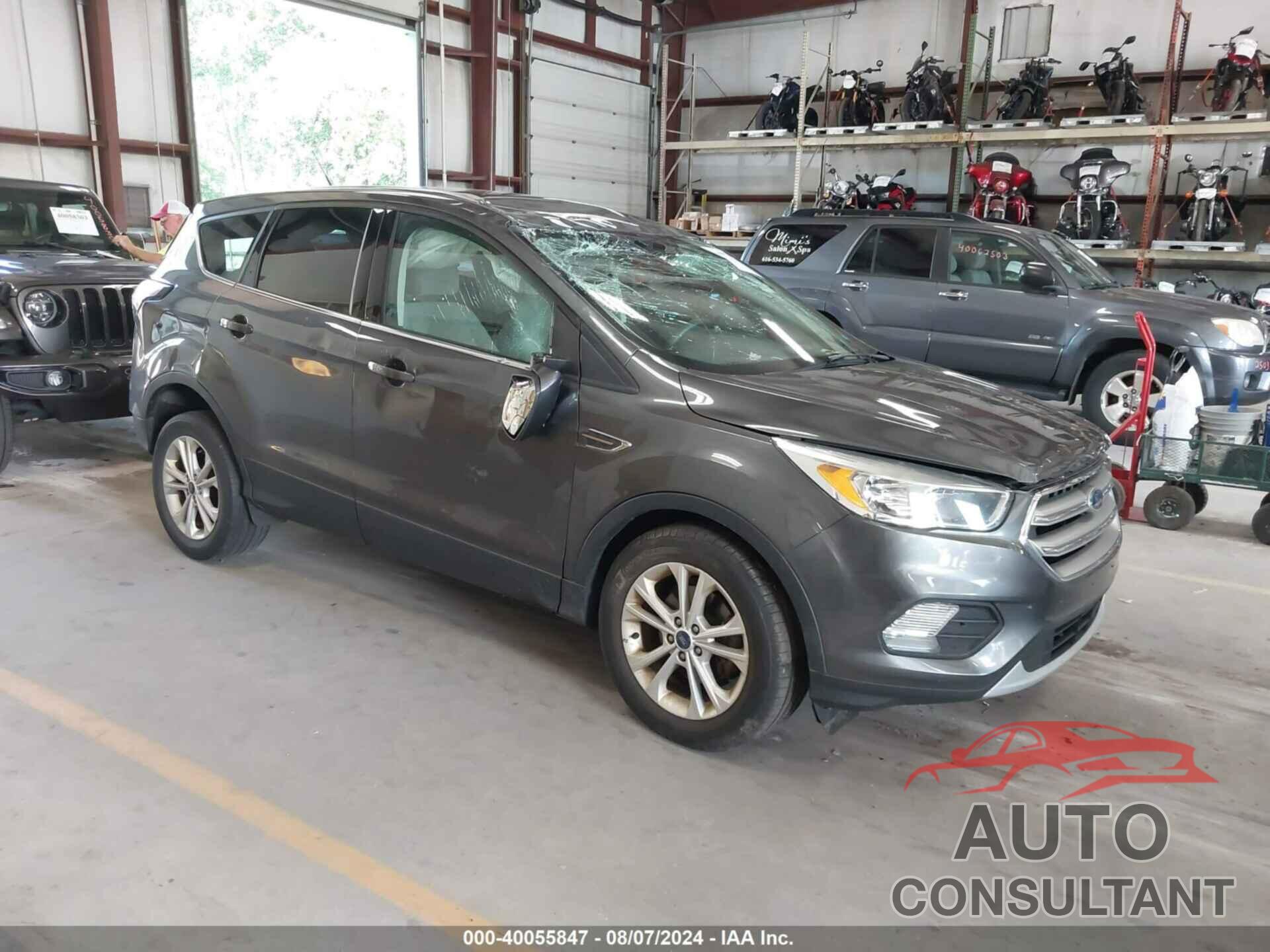 FORD ESCAPE 2017 - 1FMCU0GD7HUA08039