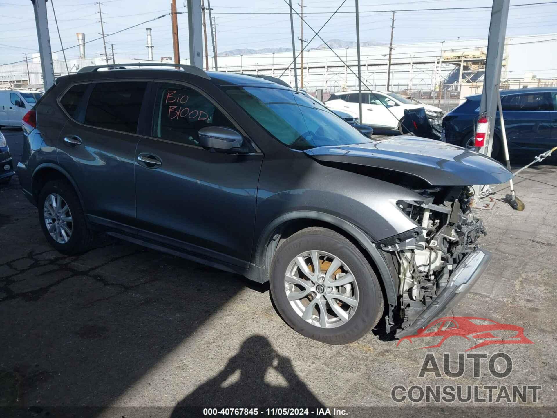NISSAN ROGUE 2018 - KNMAT2MT2JP583837