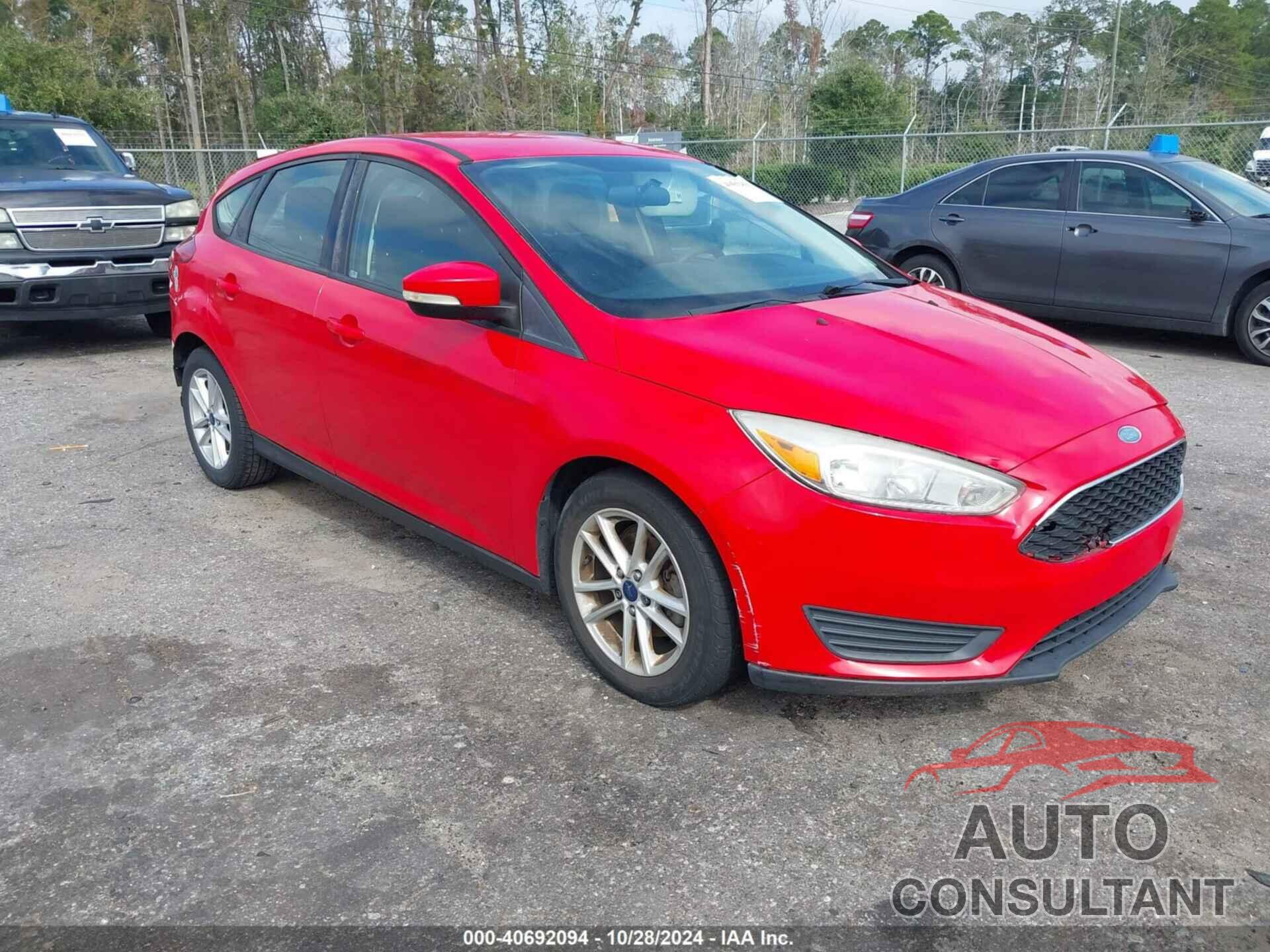 FORD FOCUS 2017 - 1FADP3K22HL225453