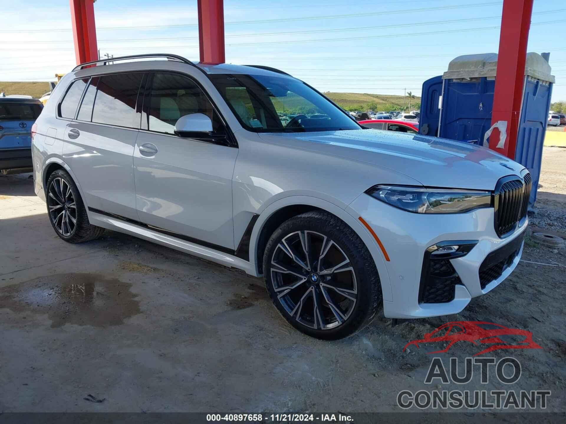 BMW X7 2021 - 5UXCW2C01M9F11626