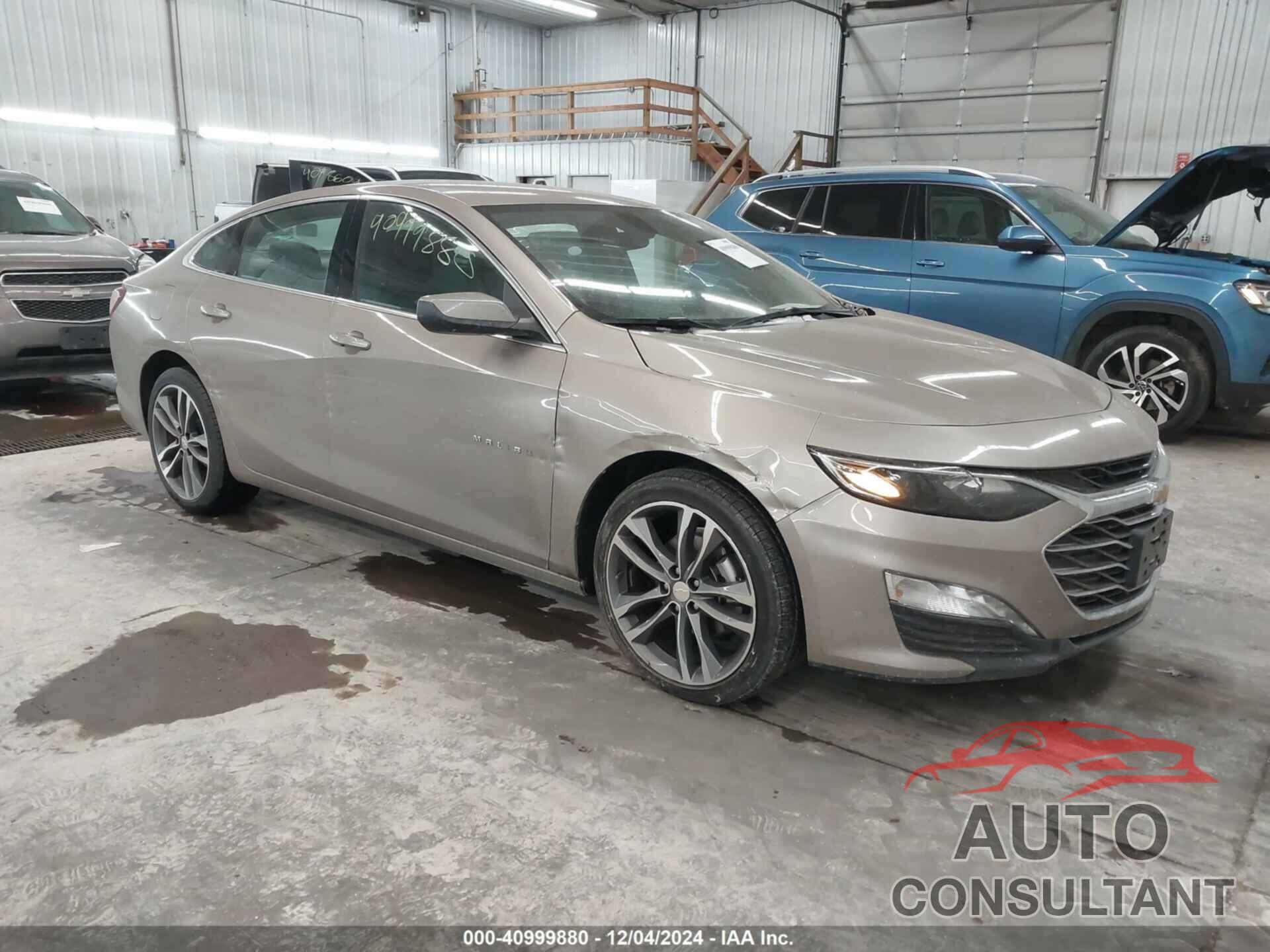 CHEVROLET MALIBU 2022 - 1G1ZD5ST6NF114162