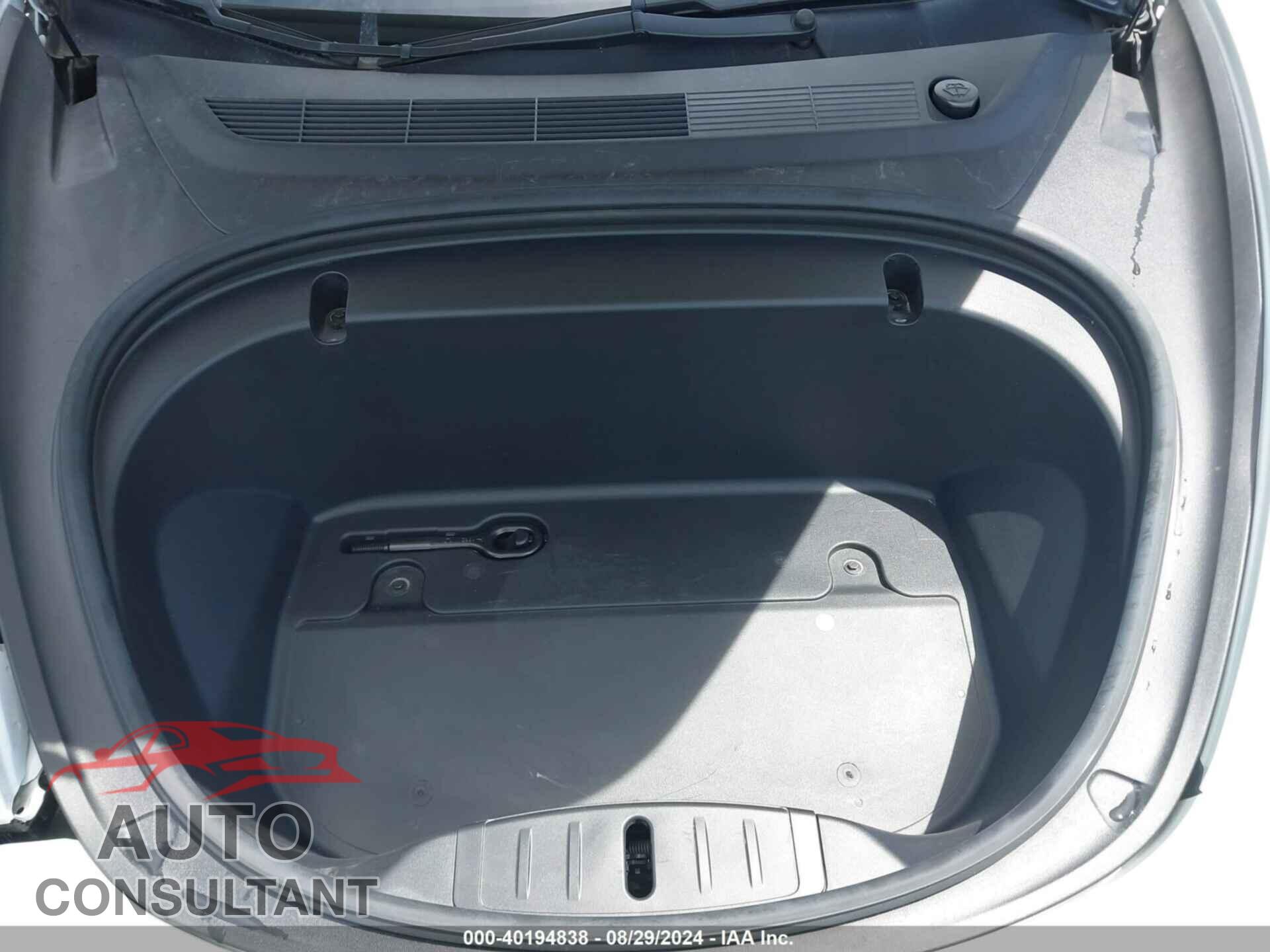 TESLA MODEL 3 2020 - 5YJ3E1EA6LF598820