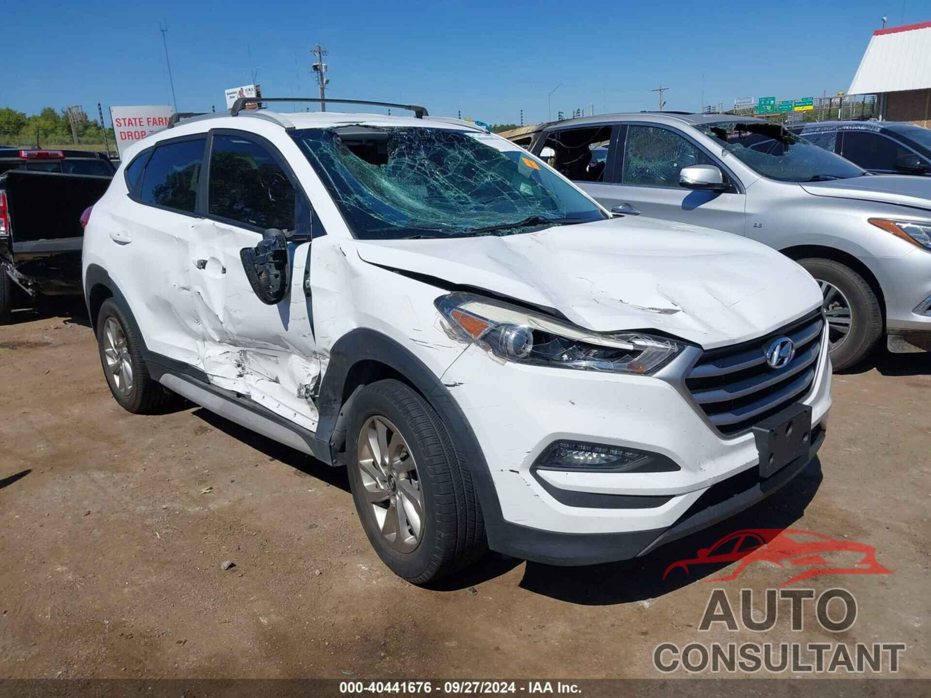 HYUNDAI TUCSON 2017 - KM8J33A45HU492331