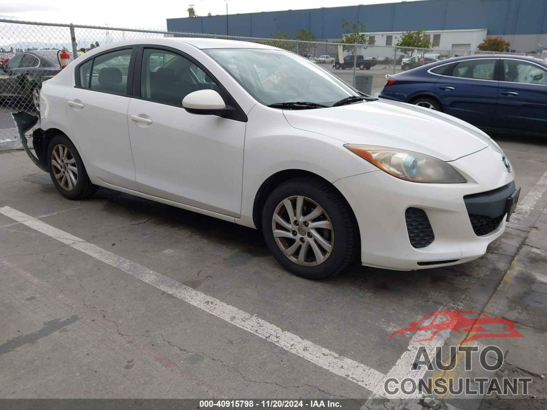 MAZDA MAZDA3 2012 - JM1BL1V82C1578362
