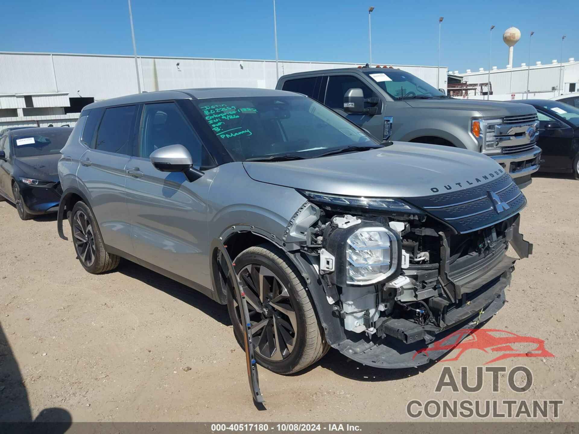 MITSUBISHI OUTLANDER 2023 - JA4J3UA89PZ054503