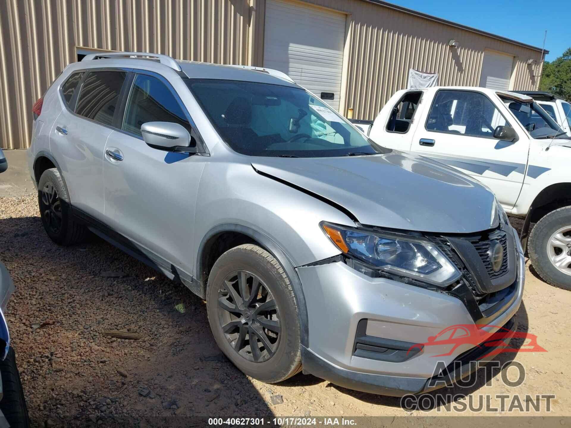 NISSAN ROGUE 2018 - KNMAT2MTXJP524325