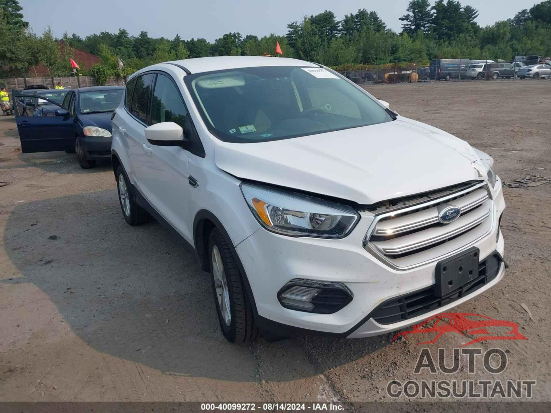 FORD ESCAPE 2019 - 1FMCU9GD9KUA52796