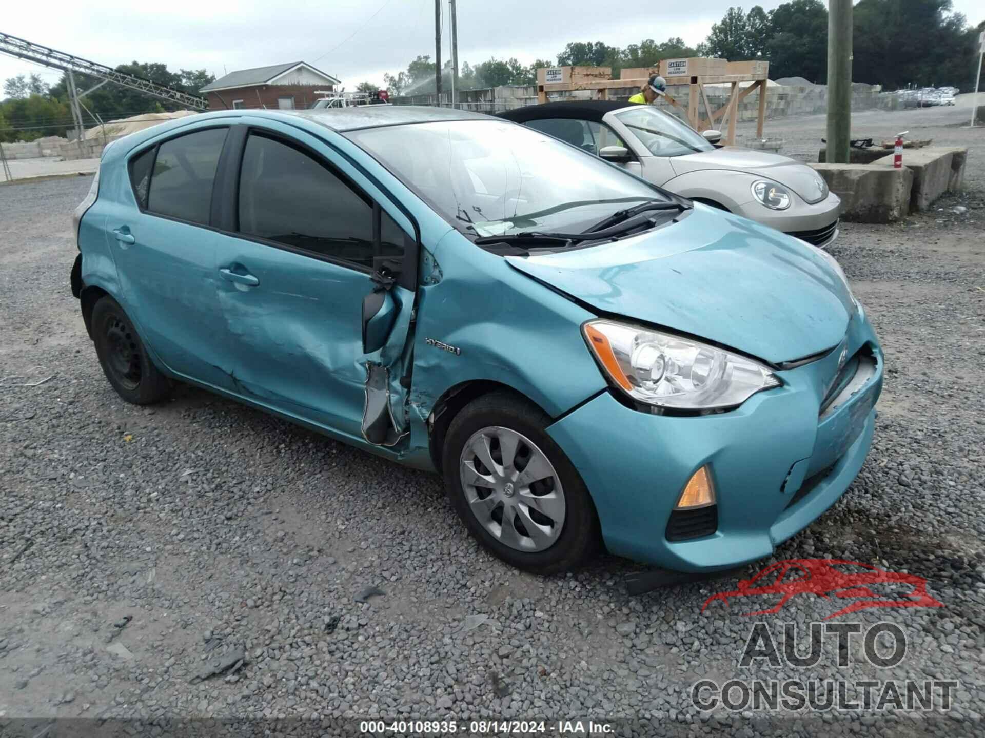 TOYOTA PRIUS C 2014 - JTDKDTB38E1083264